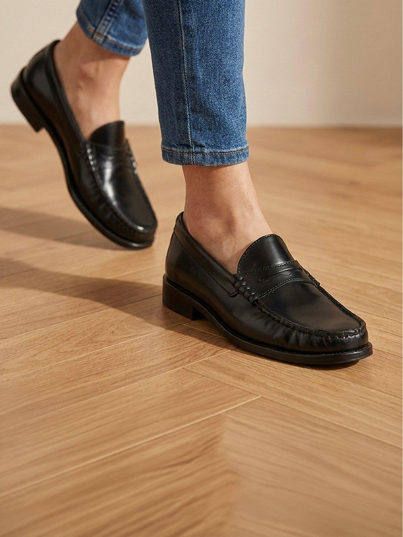 Image 6 of 6 of Jones Bootmaker Perna - Black Leather