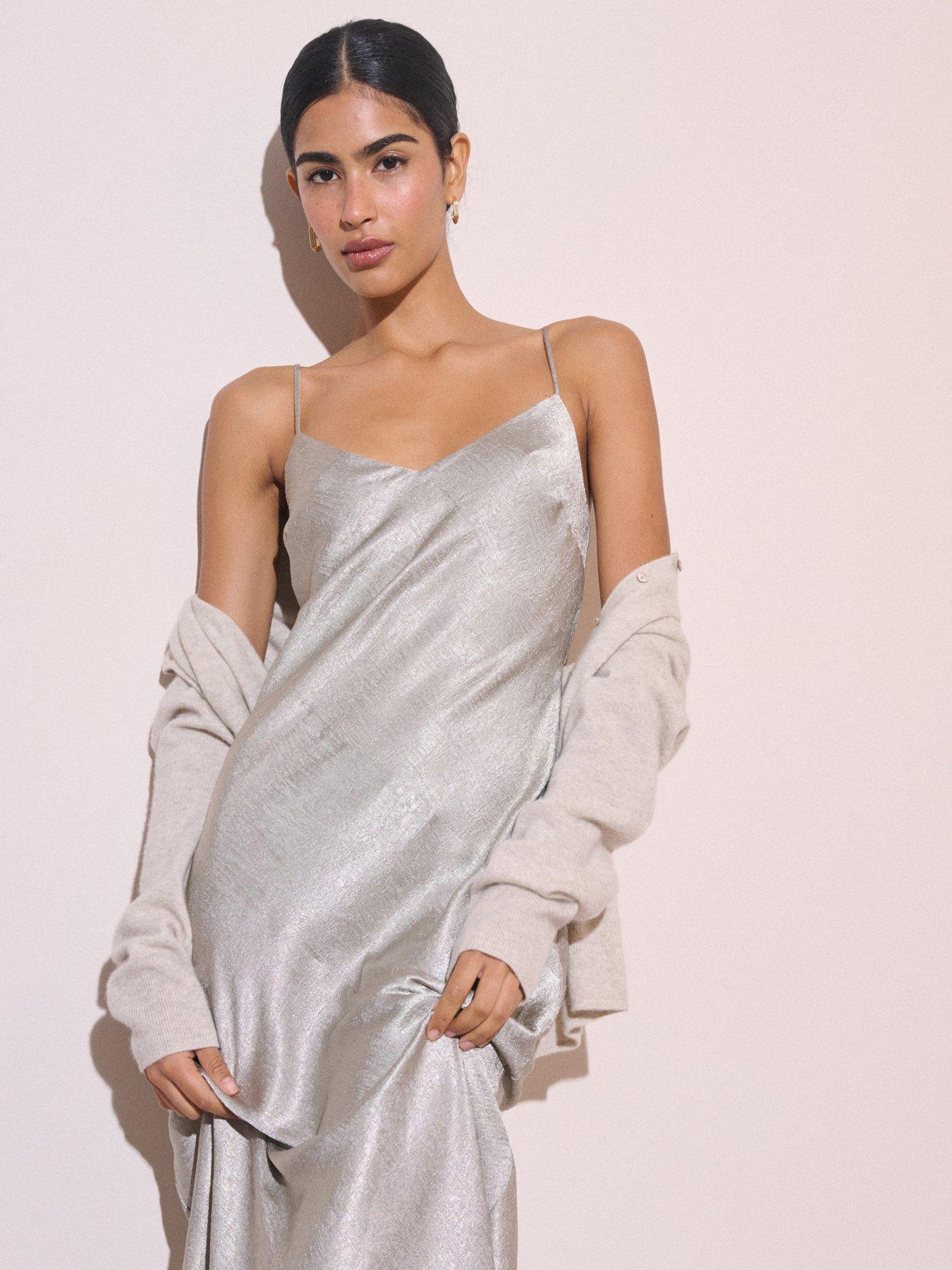 Image 4 of 5 of Nobodys Child Tiffany Midi Dress