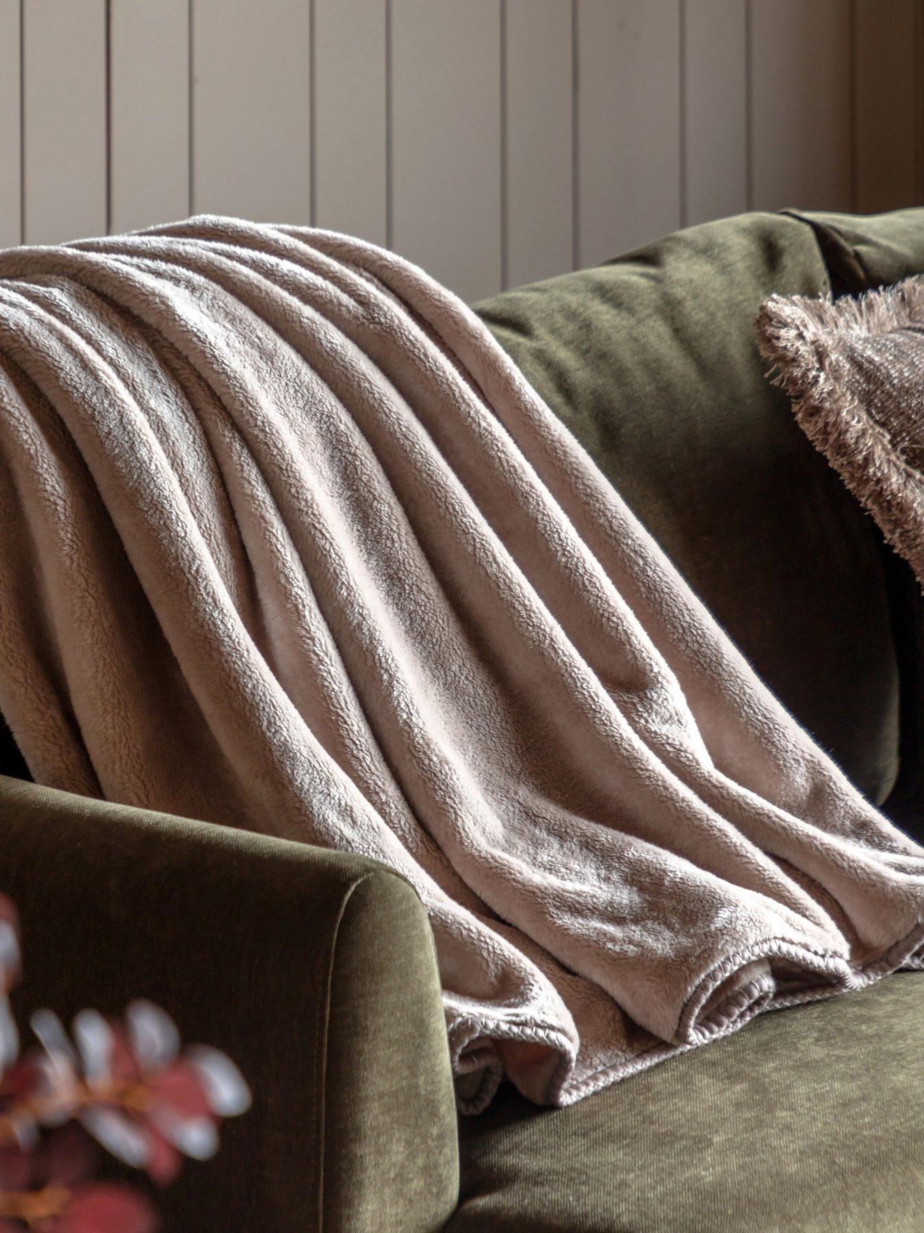 Gallery Home Unisex Cream Toastie Fleece Throw - Image 2