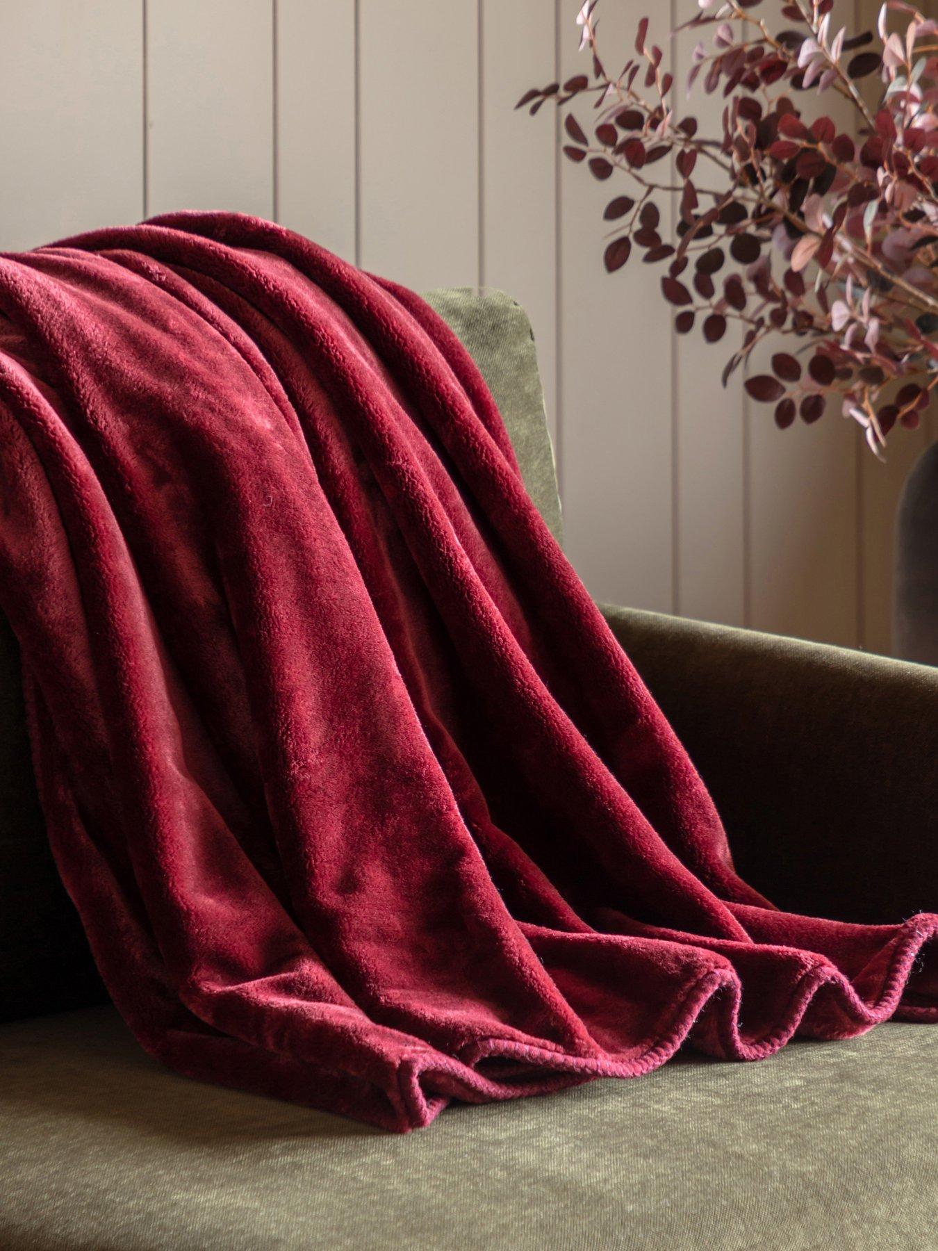 Gallery Toasty Fleece Throw Mulberry 1500x2000mm