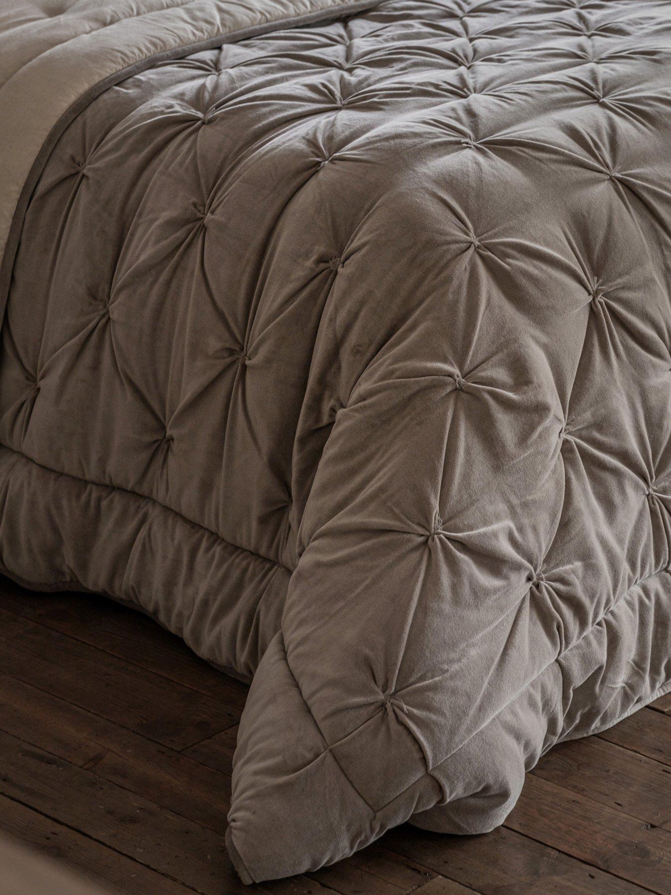 Édité Luxury Tufted Cotton Blend Velvet Bedspread Neutral 220X240cm - La Redoute - Image 3