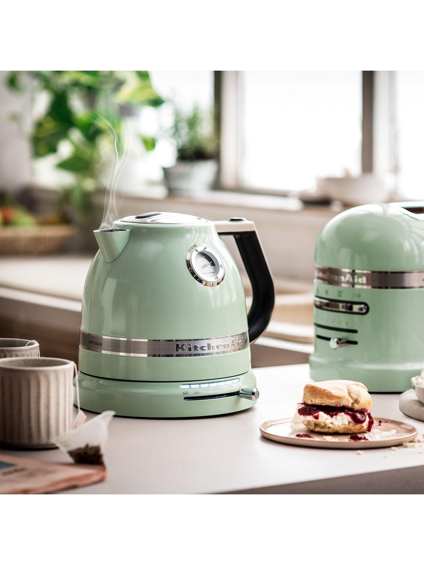 Image 2 of 6 of KitchenAid Artisan 1.5L Kettle - Pistachio