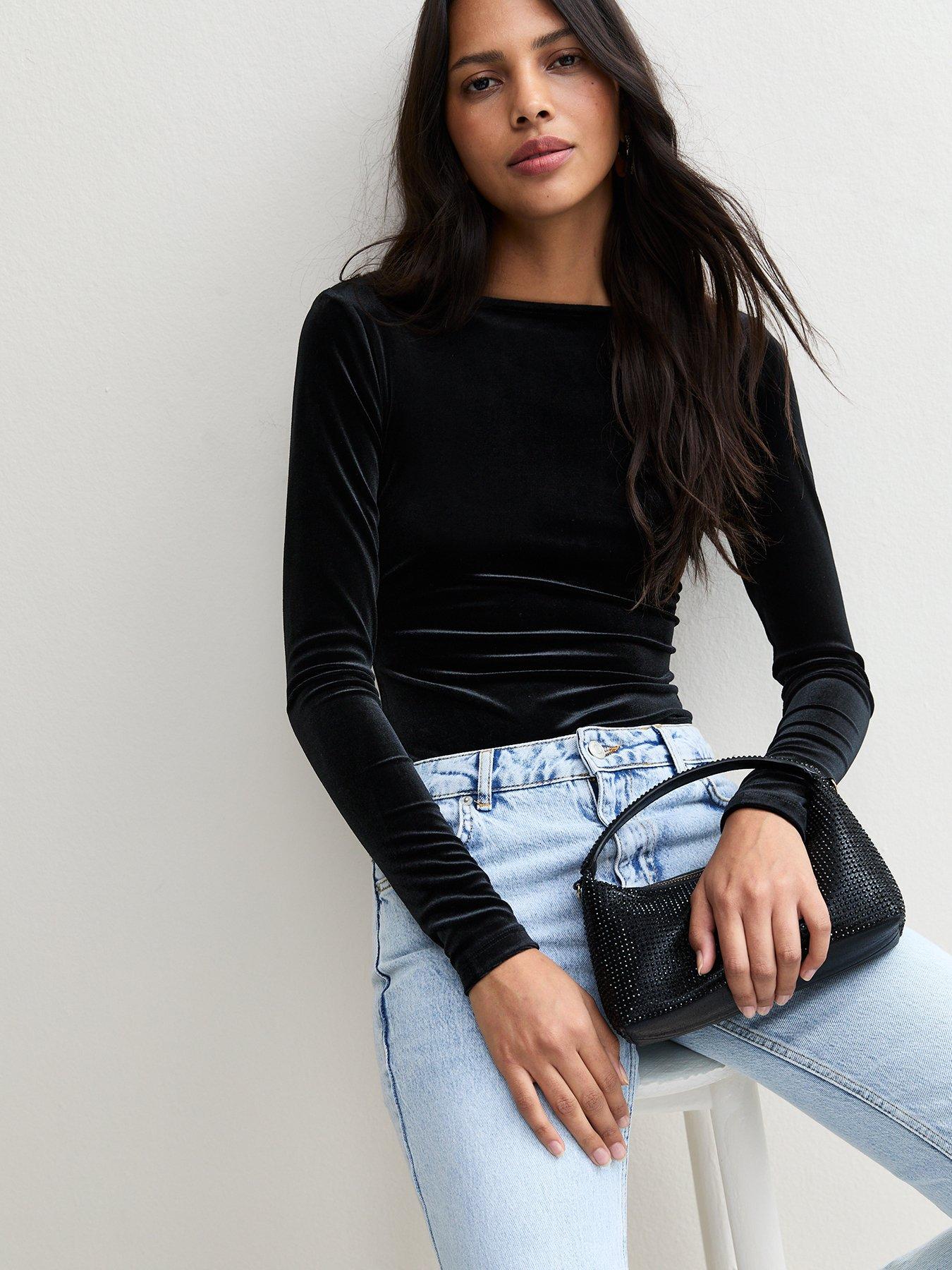 Image 4 of 7 of New Look Womens Velvet Scoop Back Long Sleeve Bodysuit - Black