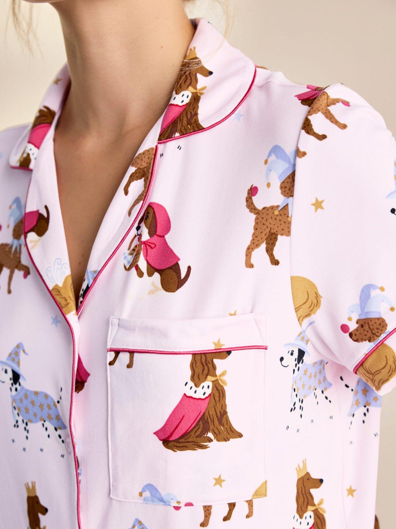 Image 5 of 6 of CHELSEA PEERS Fairytale Dogs Print Short Pyjama Set - Pink