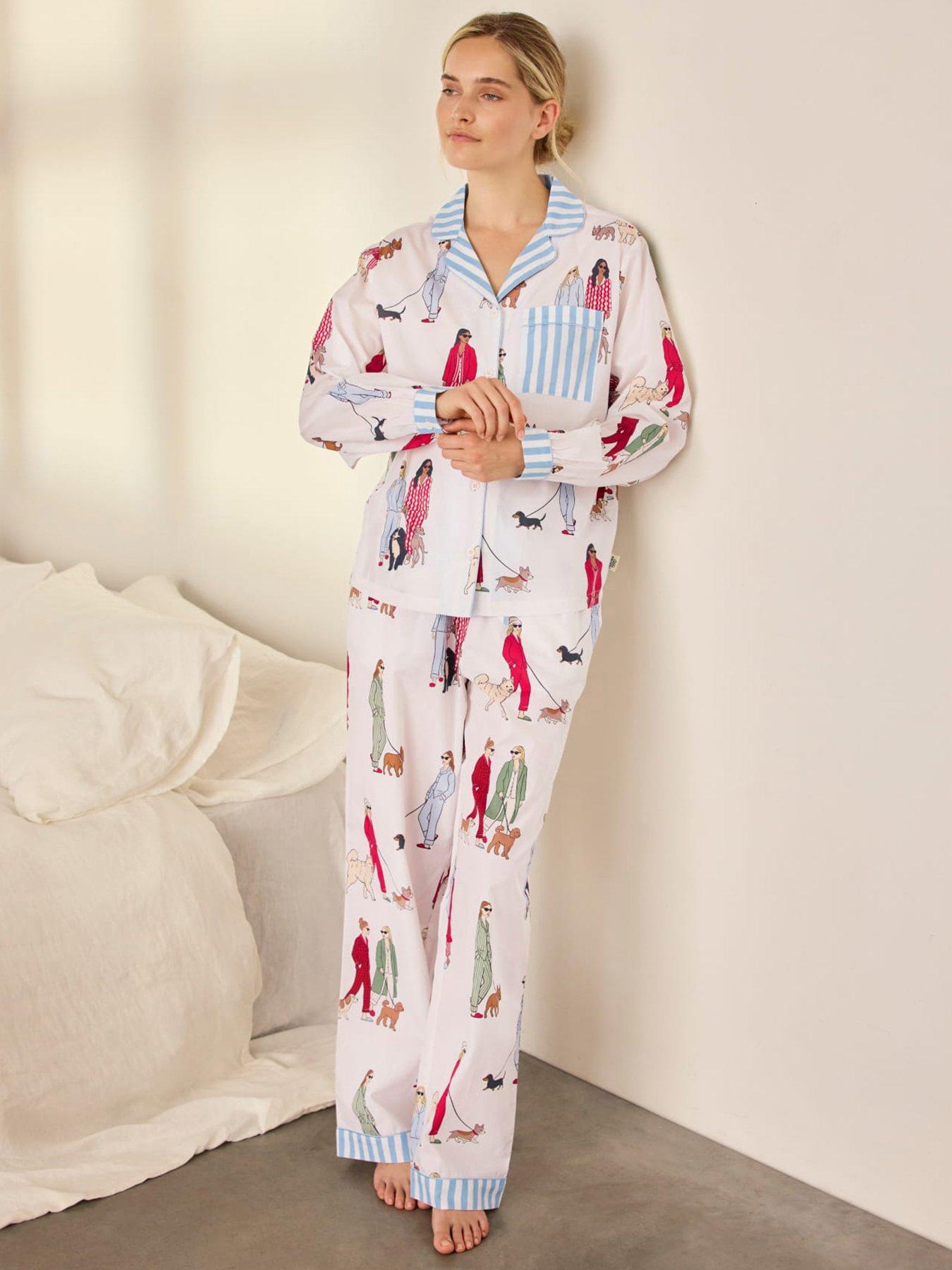 CHELSEA PEERS Cotton Dog Walking Print Long Pyjama Set, White, Size 14, Women