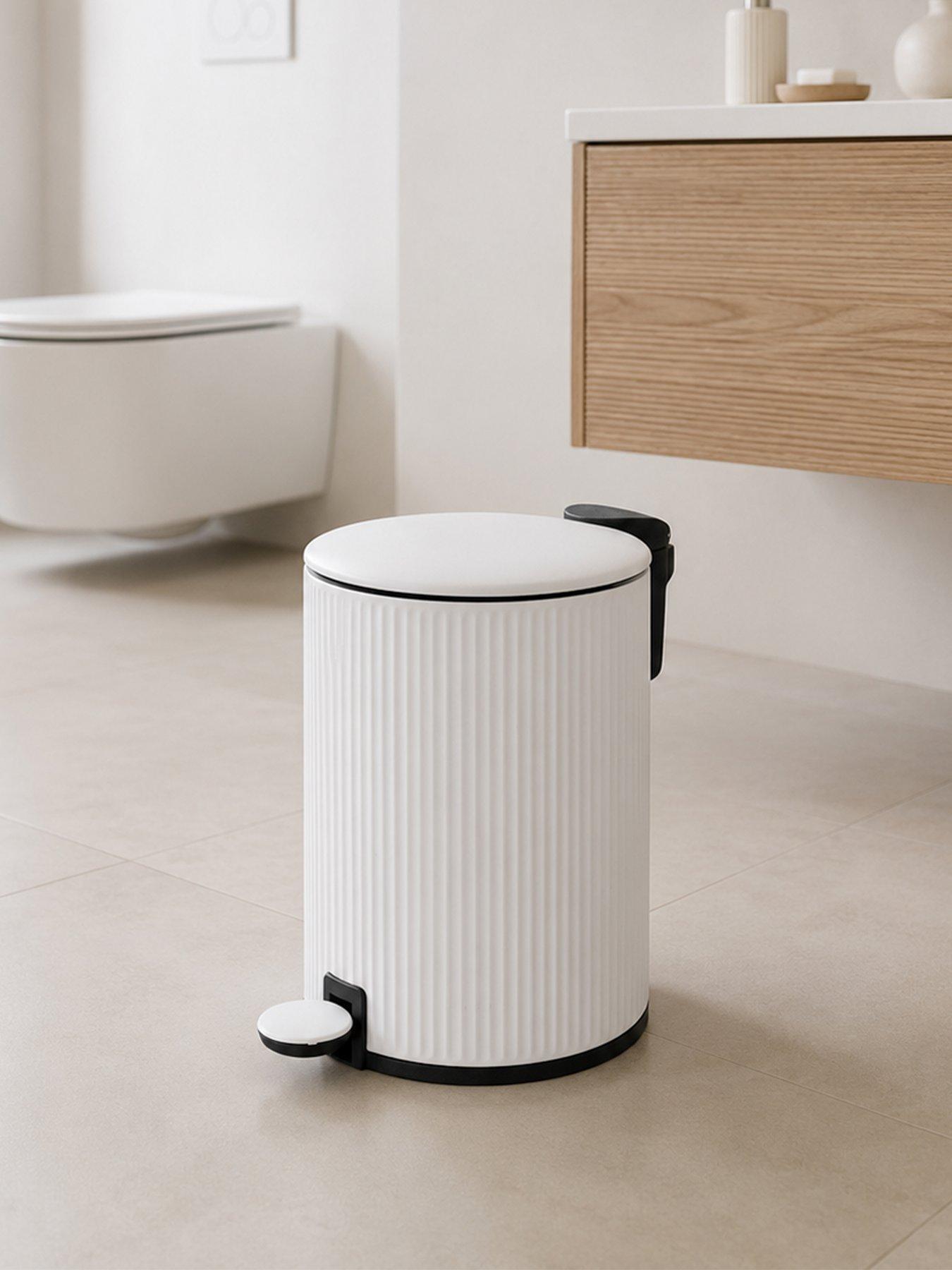 Image 1 of 3 of Showerdrape Alpini White Round Ribbed 3l Soft Close Pedal Bin