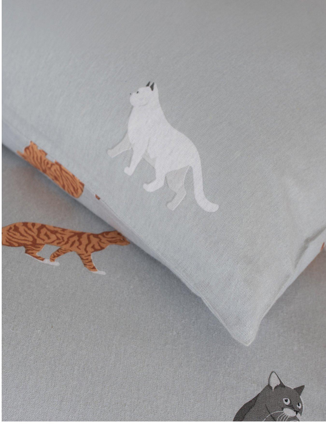 Image 2 of 5 of Deyongs Top Cat King Duvet Set