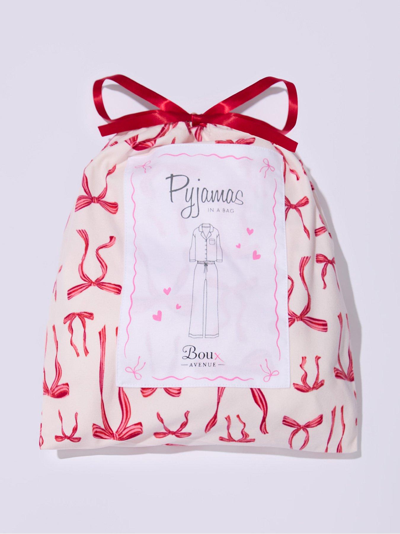 Image 6 of 6 of Boux Avenue Flutter Bows Pj In A Bag - Ivory Mix