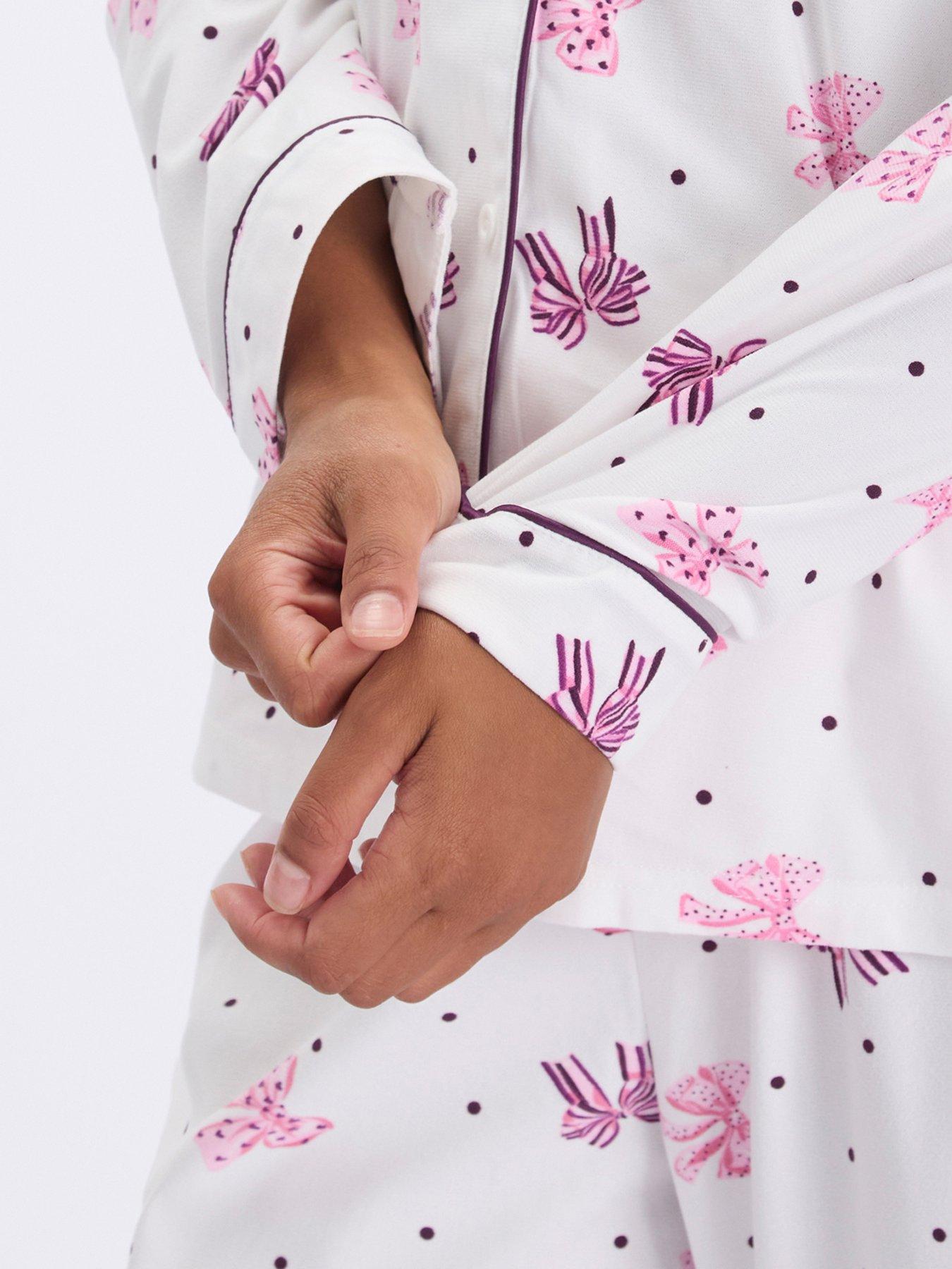 Image 6 of 7 of Boux Avenue Boux Avenue Multi Bow Pjs In A Bag - Ivory Mix