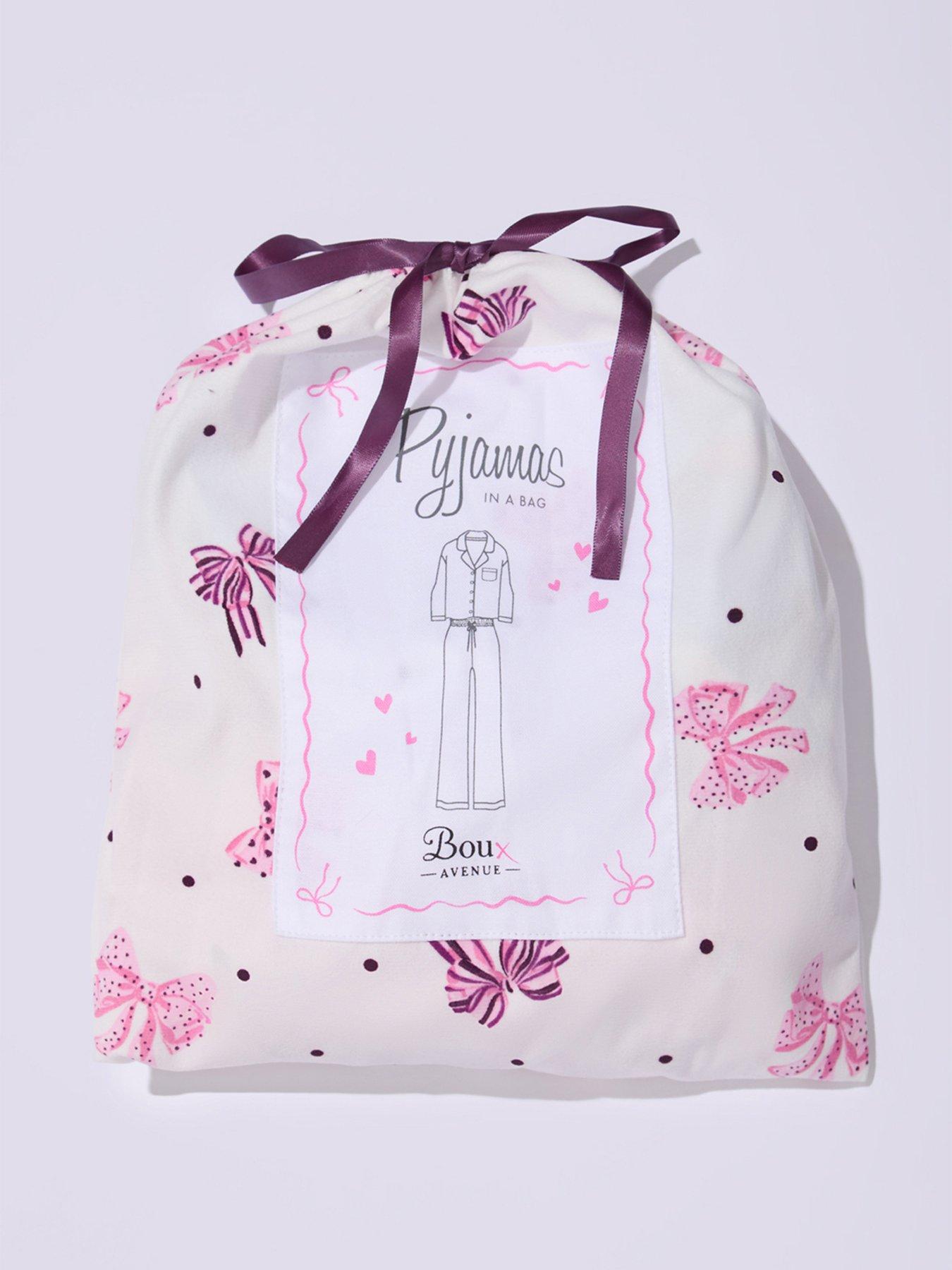 Image 7 of 7 of Boux Avenue Boux Avenue Multi Bow Pjs In A Bag - Ivory Mix