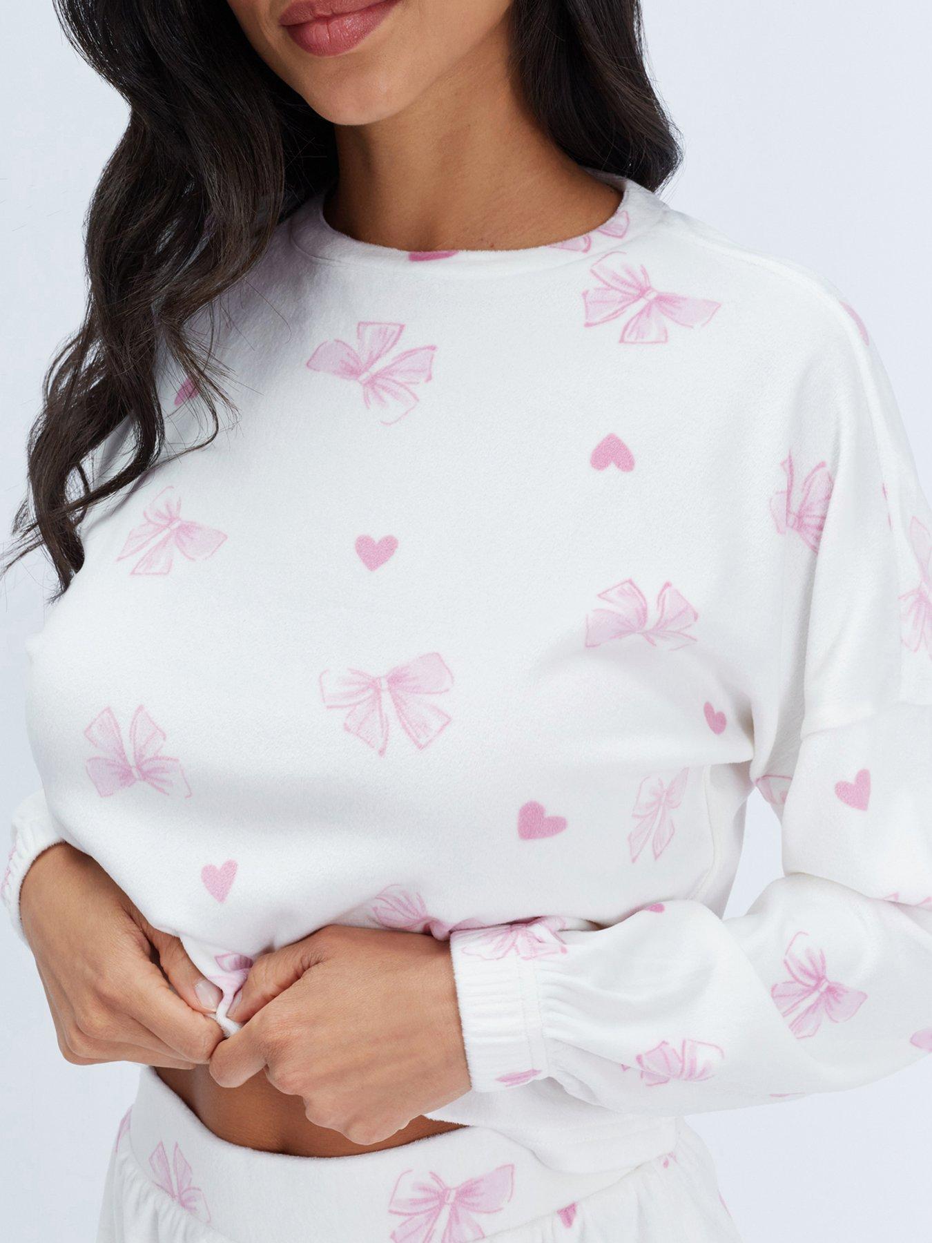 Image 5 of 6 of Boux Avenue Pretty Bow Velour Short Pj Set - Ivory Mix