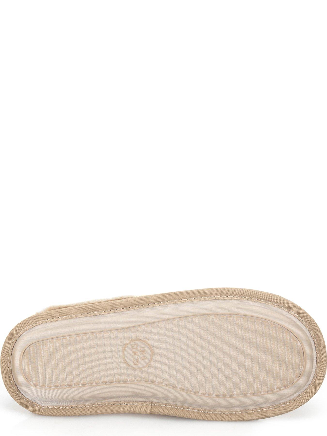 Image 4 of 5 of Totes Isotoner Womens Suede Mule Slippers With Faux Fur Lining - Sand