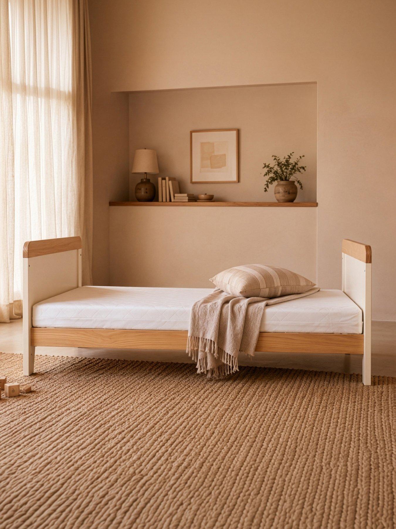 Image 7 of 7 of Tutti Bambini Rio 2pc Room Set - Cashmere/Honey Oak