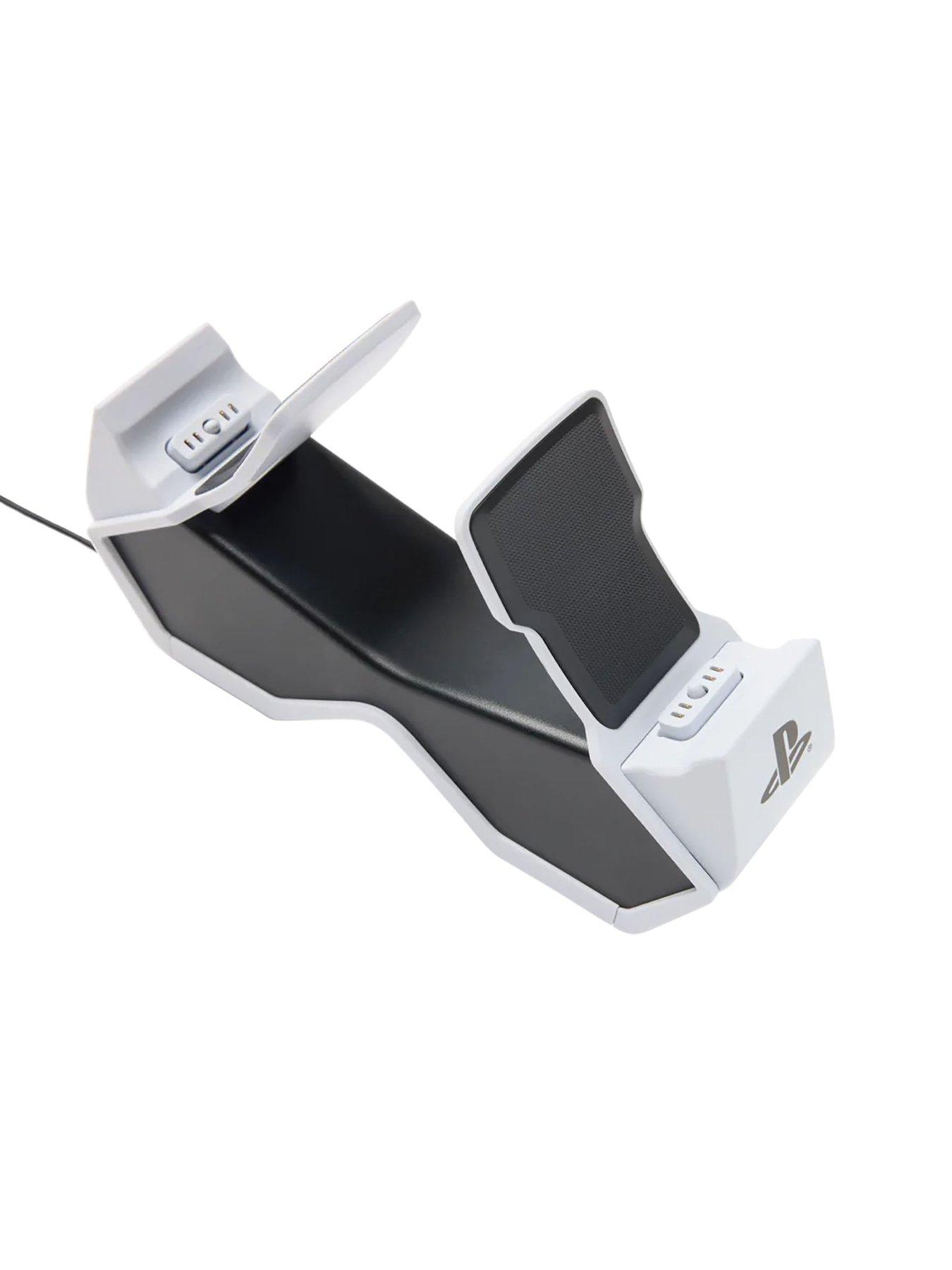 Image 4 of 7 of PowerA Twin Charging Station for DualSense Wireless Controllers (UK)