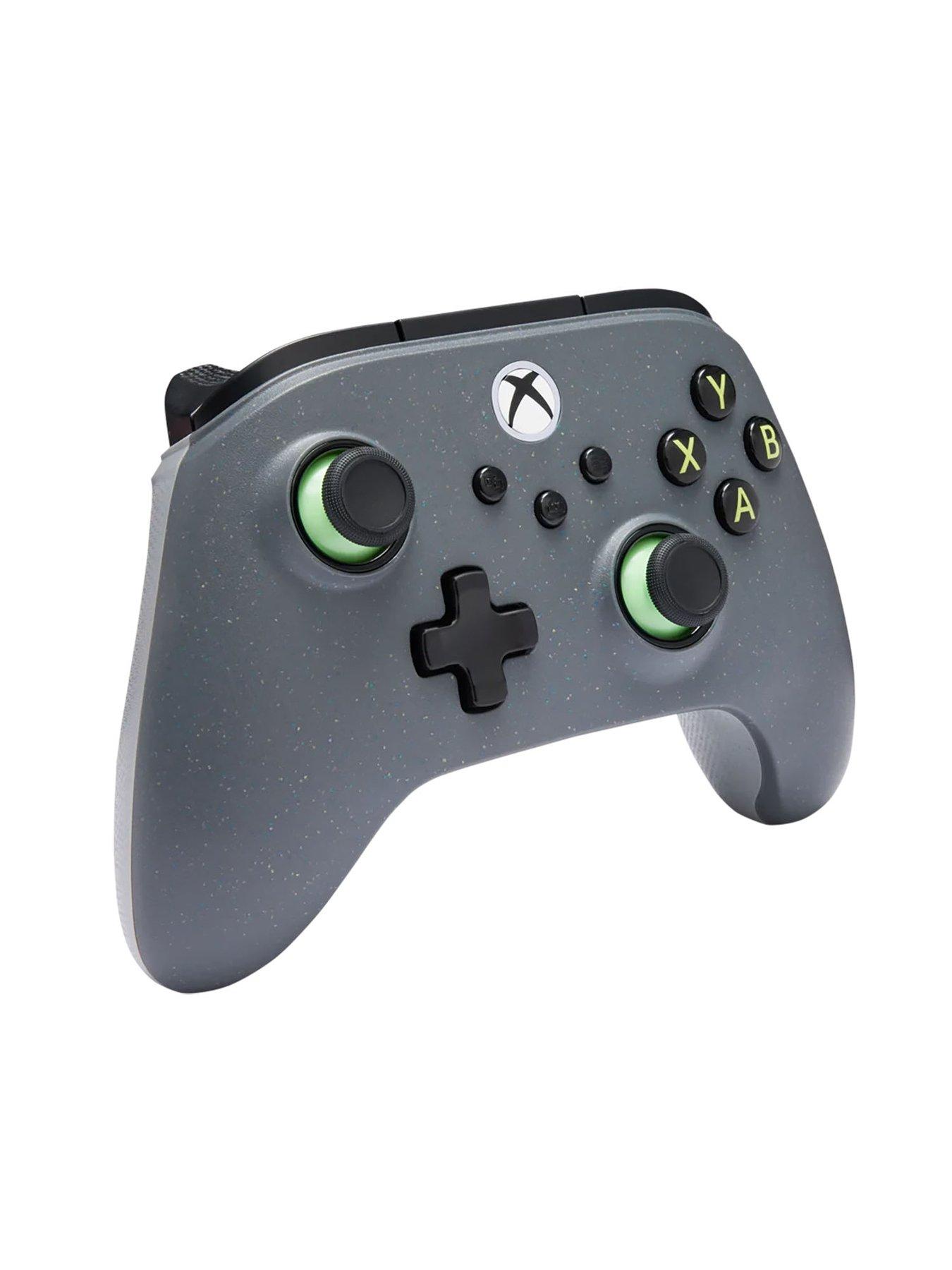 Image 2 of 6 of PowerA Advantage Wireless Controller for Xbox Series X,S - Regen Grey / Speckled
