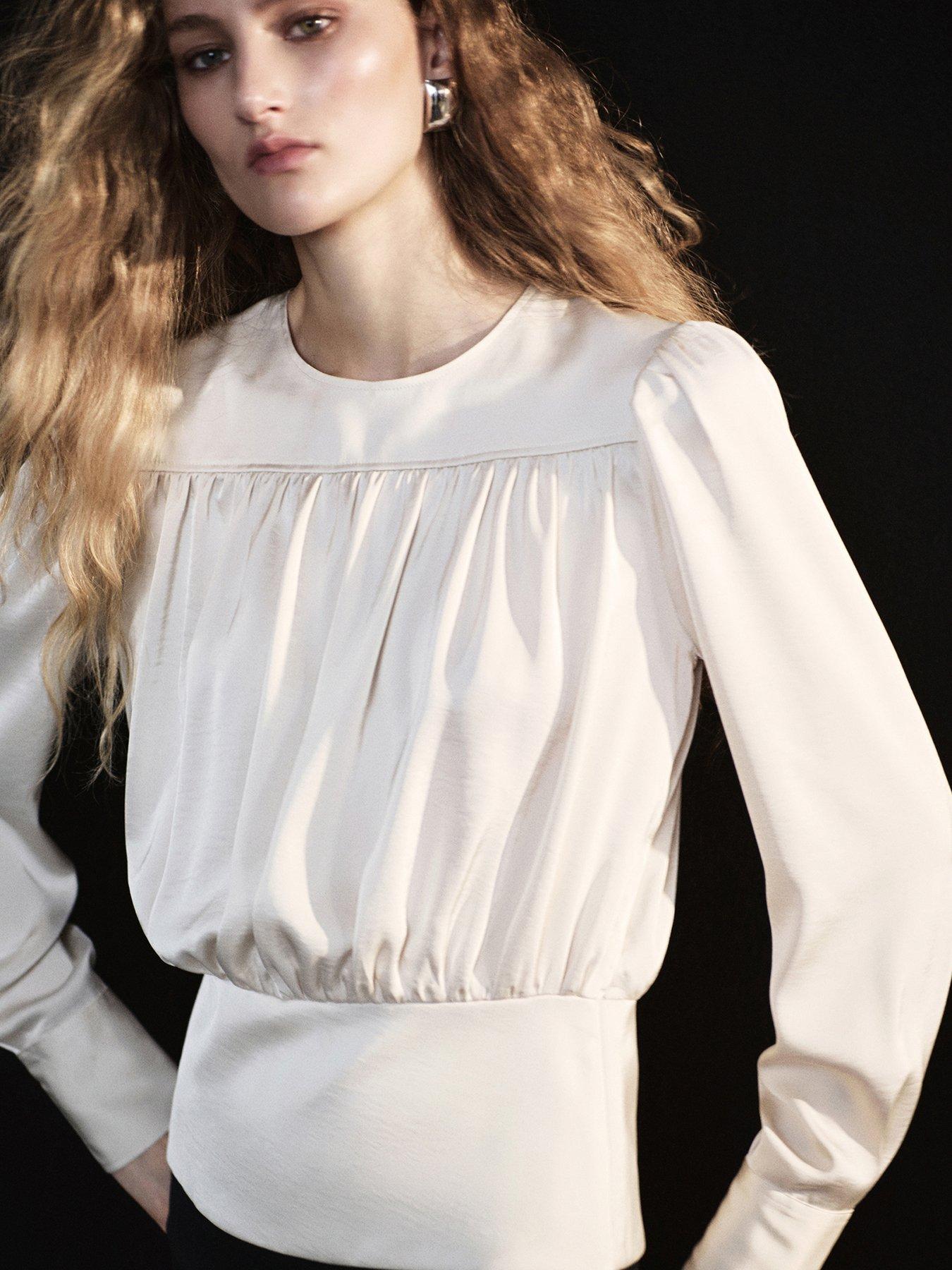 Image 1 of 7 of Mango Blouse Goldy