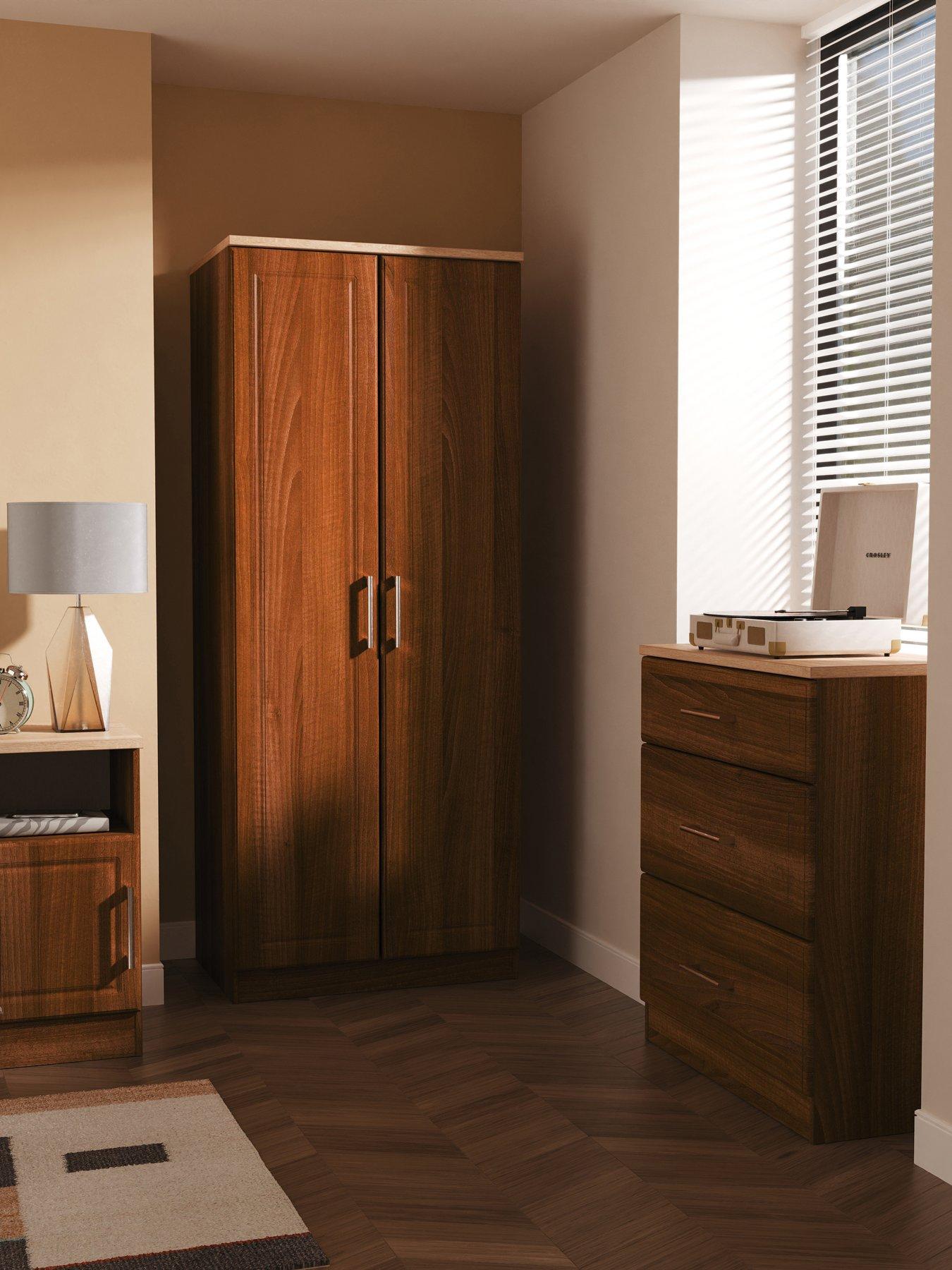 Image 1 of 7 of SWIFT Regent 3 Piece Bedroom Set