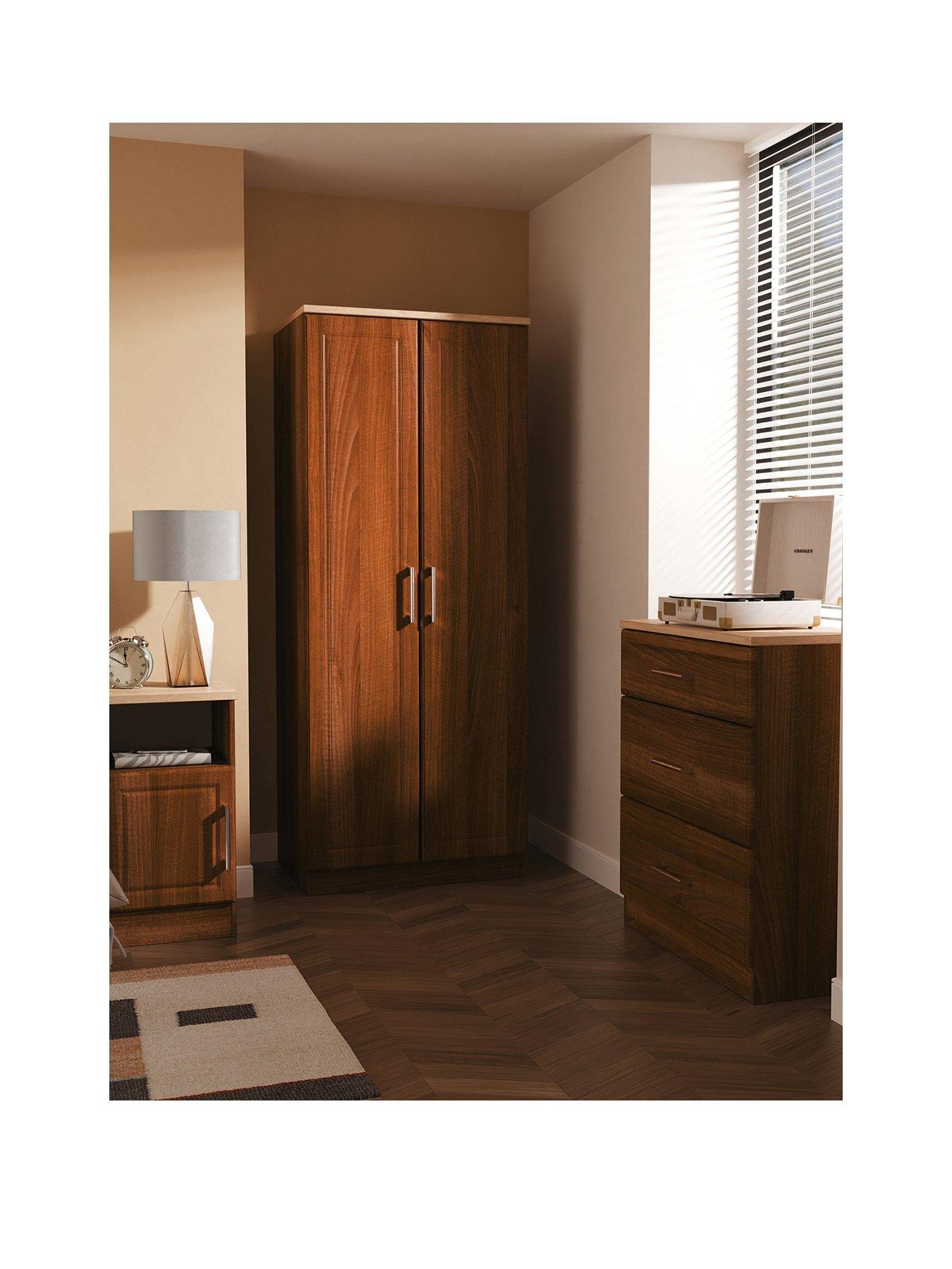 Image 2 of 7 of SWIFT Regent 3 Piece Bedroom Set