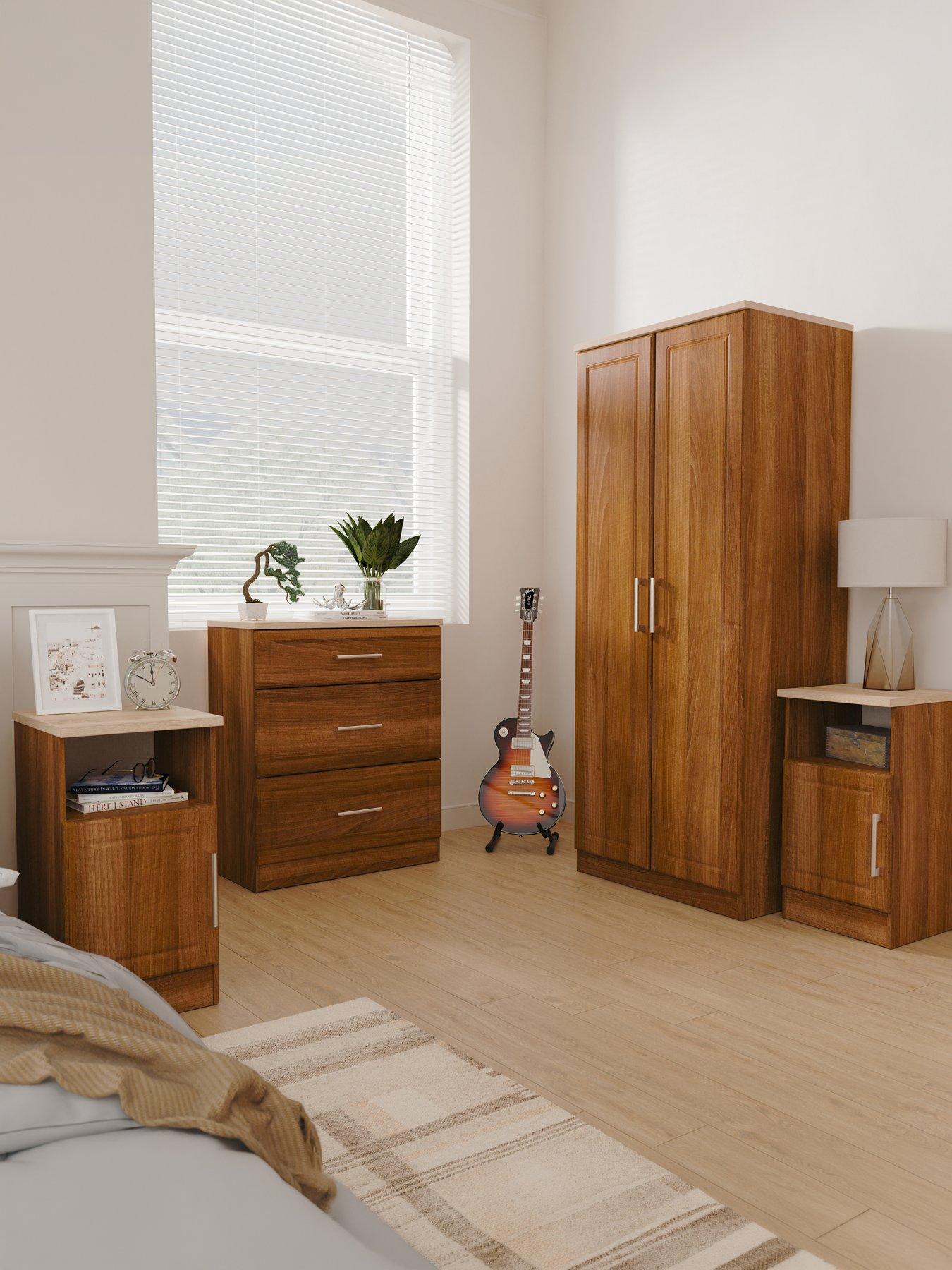 Image 1 of 7 of SWIFT Regent 4 Piece Bedroom Set