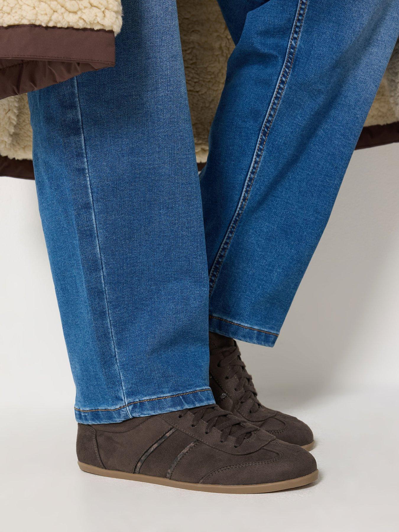 Image 4 of 4 of Yours Womens Low Profile Side Stripe Panel Trainers - Brown