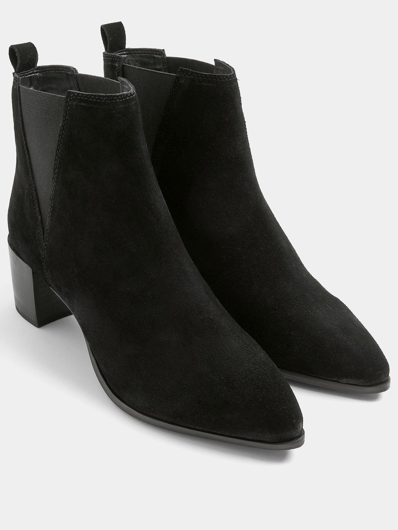Image 2 of 4 of Yours Womens V Cut Leather Chelsea Ankle Boots - Black