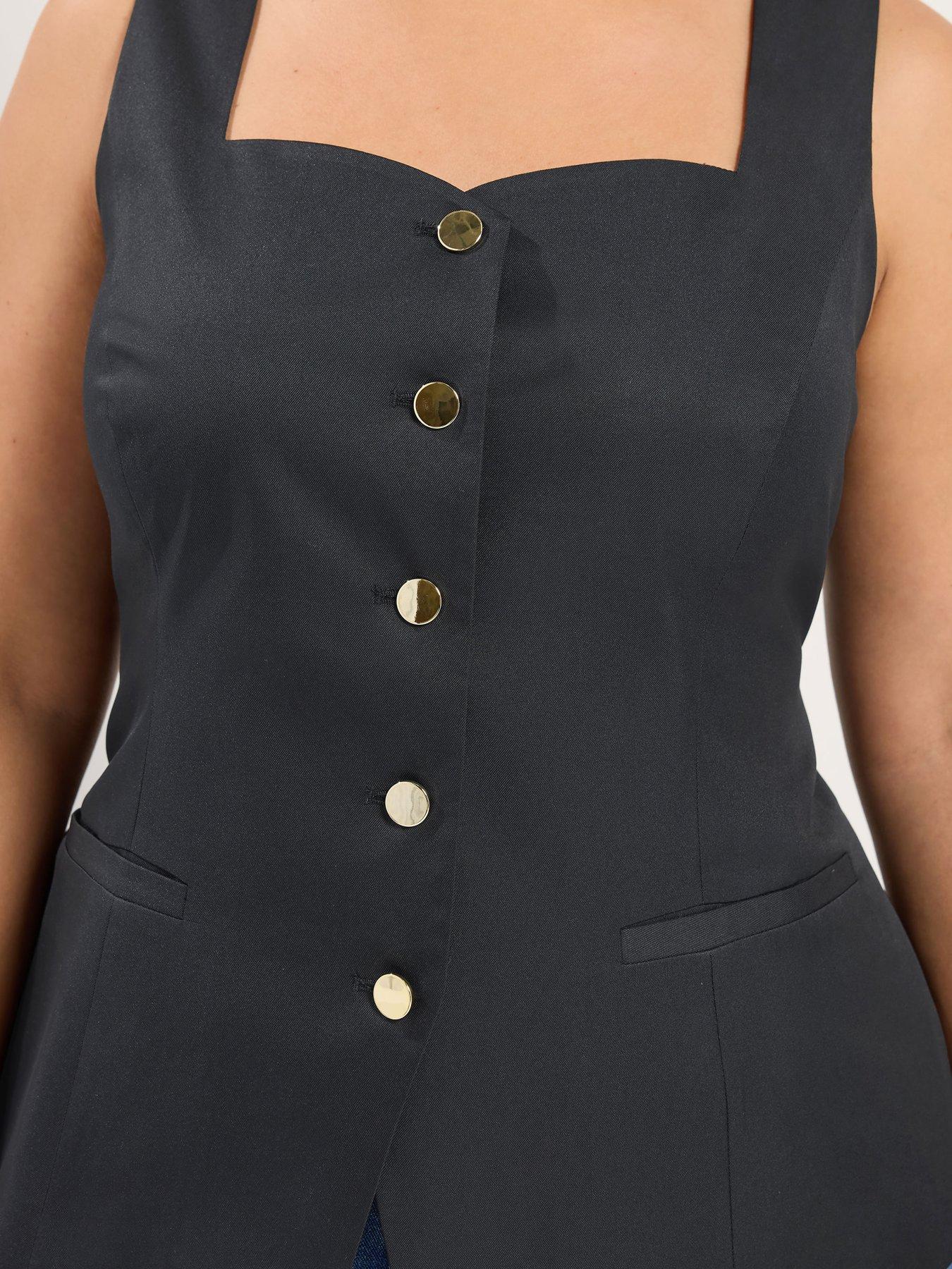 Image 4 of 4 of Yours Curve Sweetheart Neckline Blazer