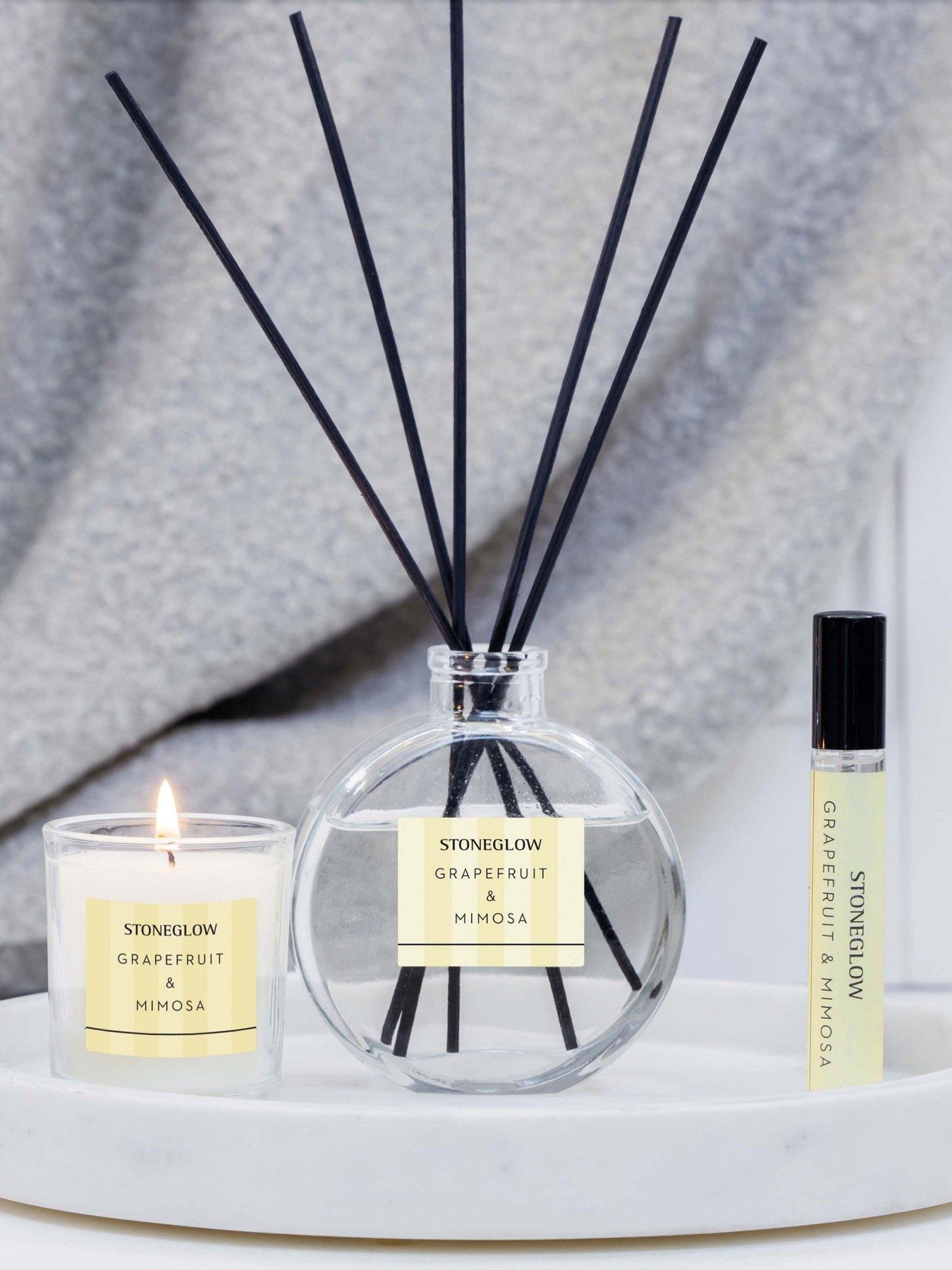 Image 3 of 3 of Stoneglow Stoneglow Modern Classics - Gift Set -  Diffuser, Home Mist, Candle Grapefruit & Mimosa