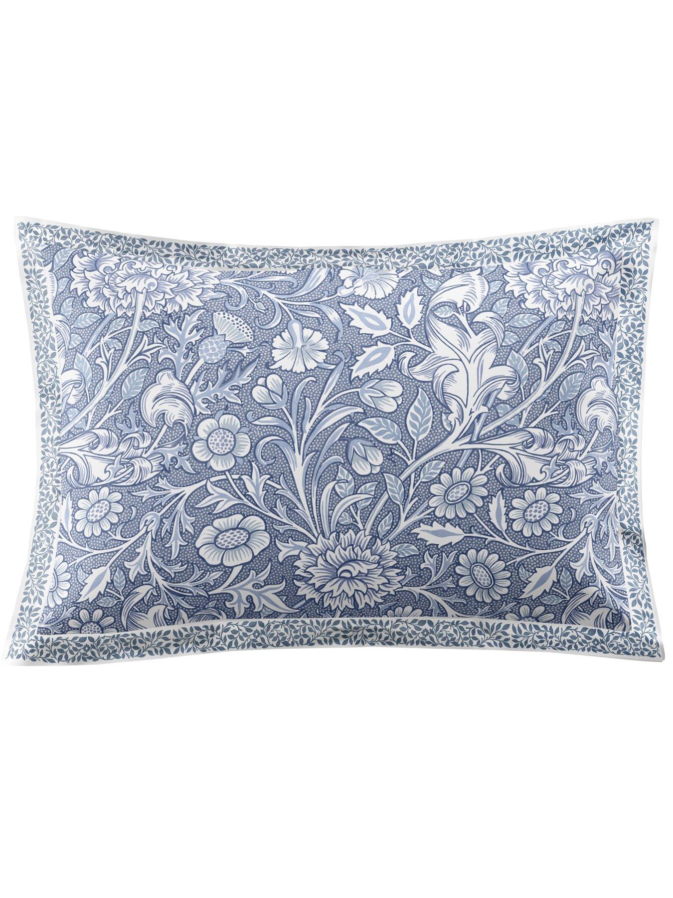 Image 4 of 7 of William Morris at Home Frieze Double Bough Quilt Set