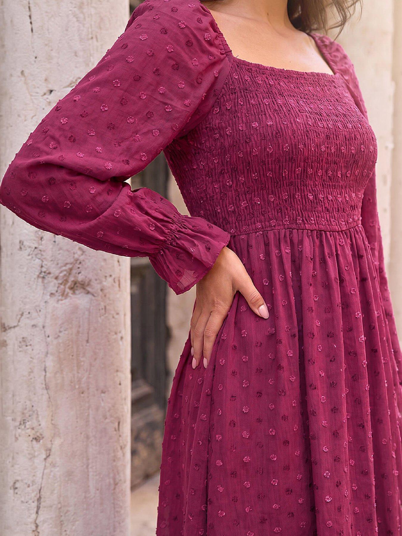 Image 4 of 4 of Roman Dusk Dobby Print Shirred Midi Dress