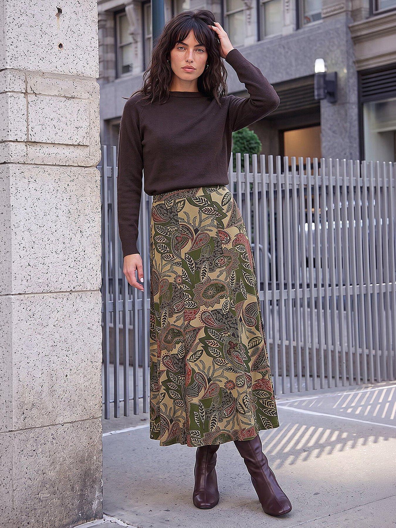 Image 3 of 4 of Roman Smudge Spot Skirt