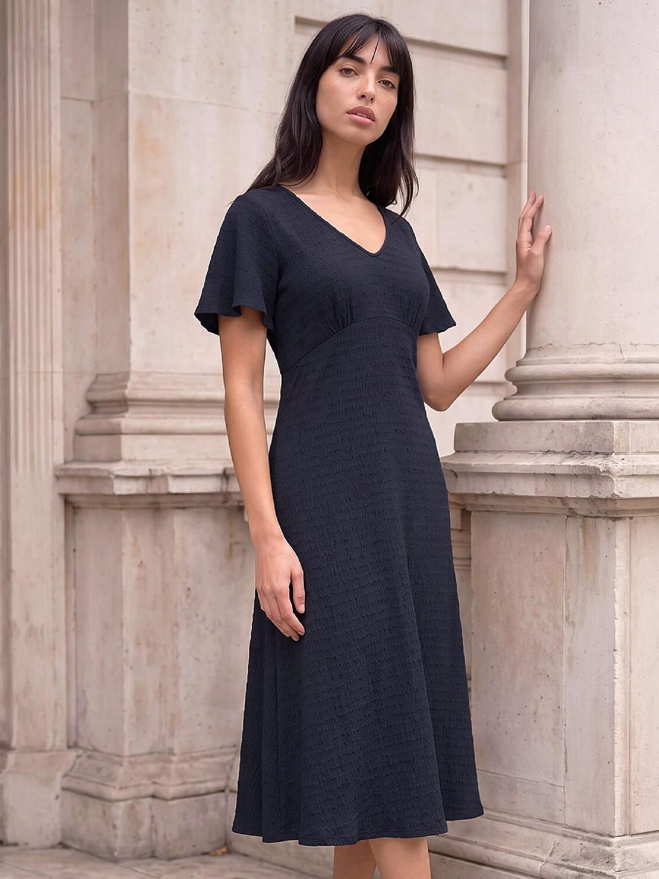 Roman Women's Navy Petite V-Neck Dress In Size 14 - Image 2