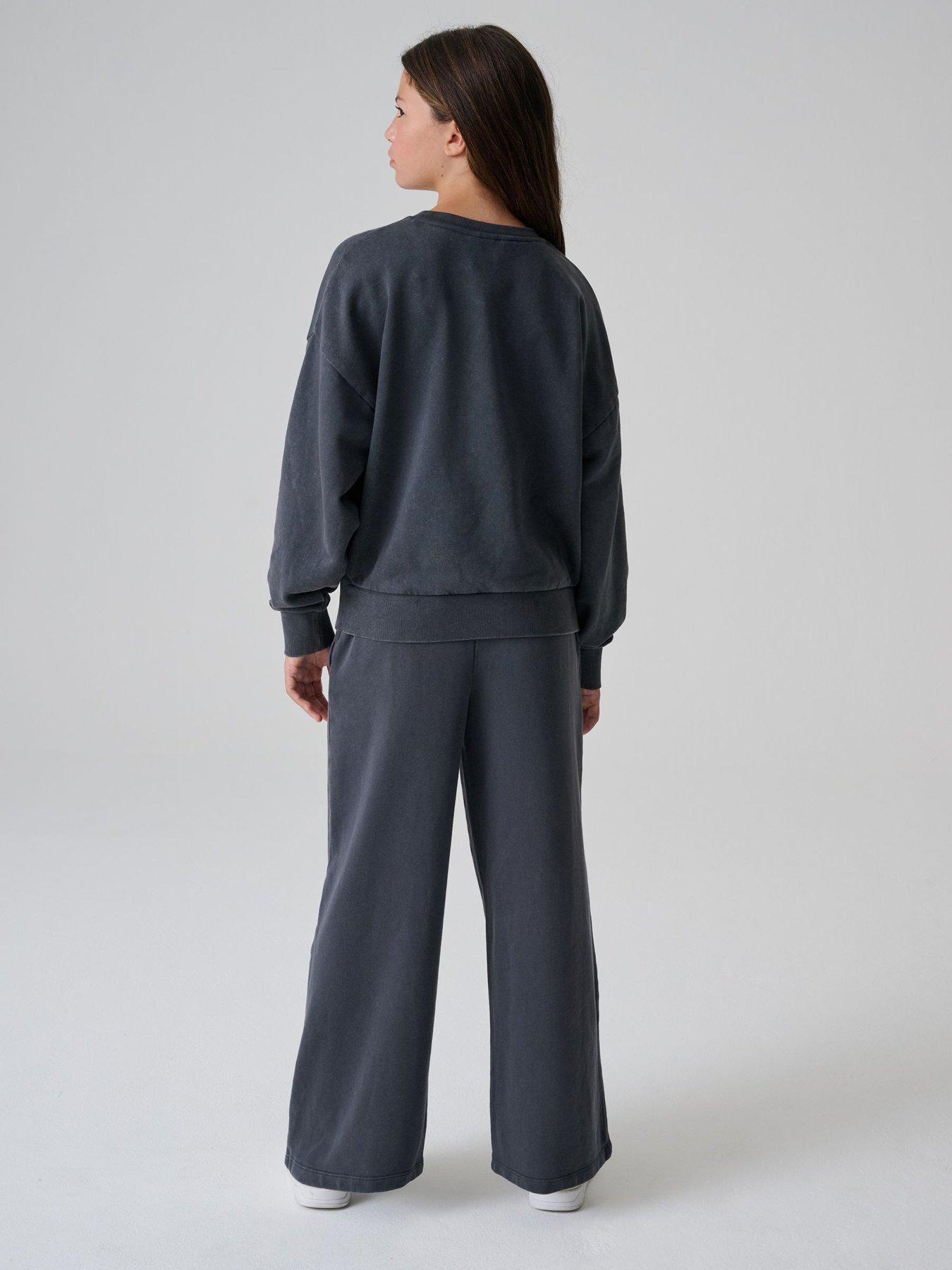 Image 2 of 4 of smALLSAINTS Girls Washed Logo Sweatshirt &amp; Jogger Set - Black