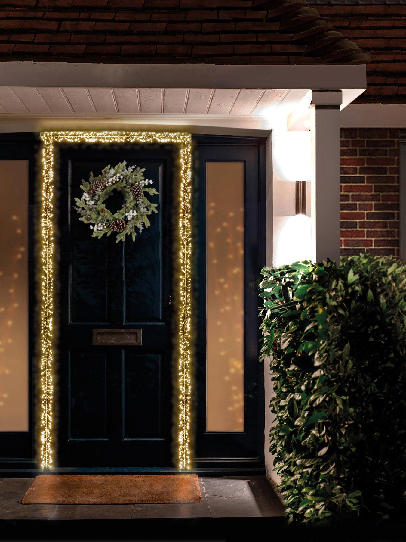 Premier Warm White Led Cluster Light Door Garland 5.5M - Warm White - Image 6