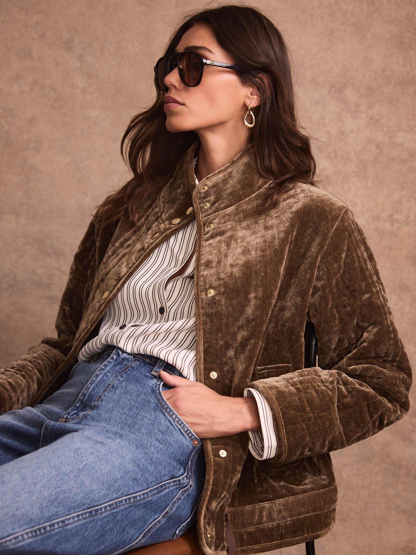 Image 3 of 6 of Mint Velvet Khaki Quilted Jacket - Green