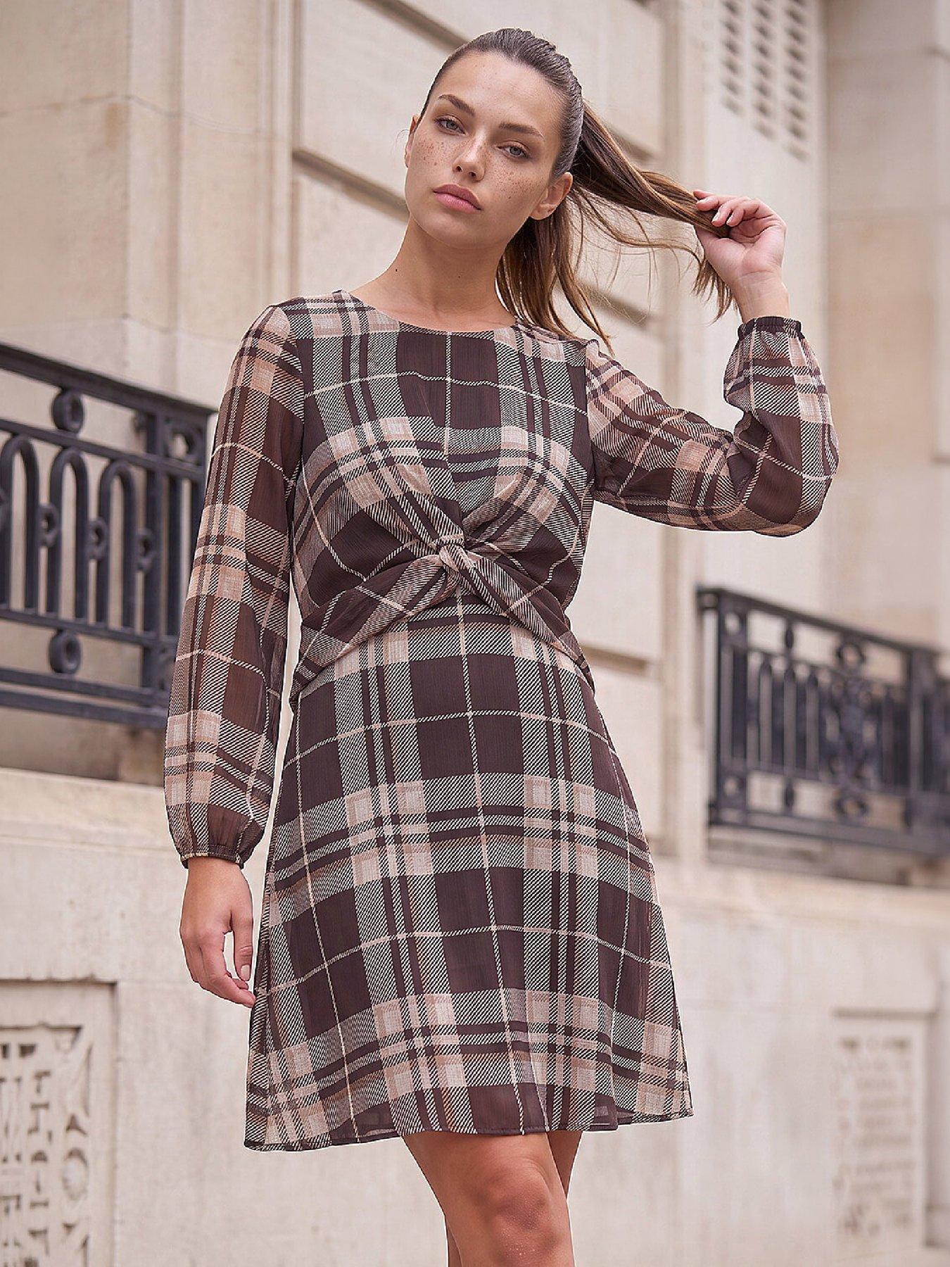 Roman Women's Chocolate Petite Twist Front Check Dress In | : Size 16 - Image 3