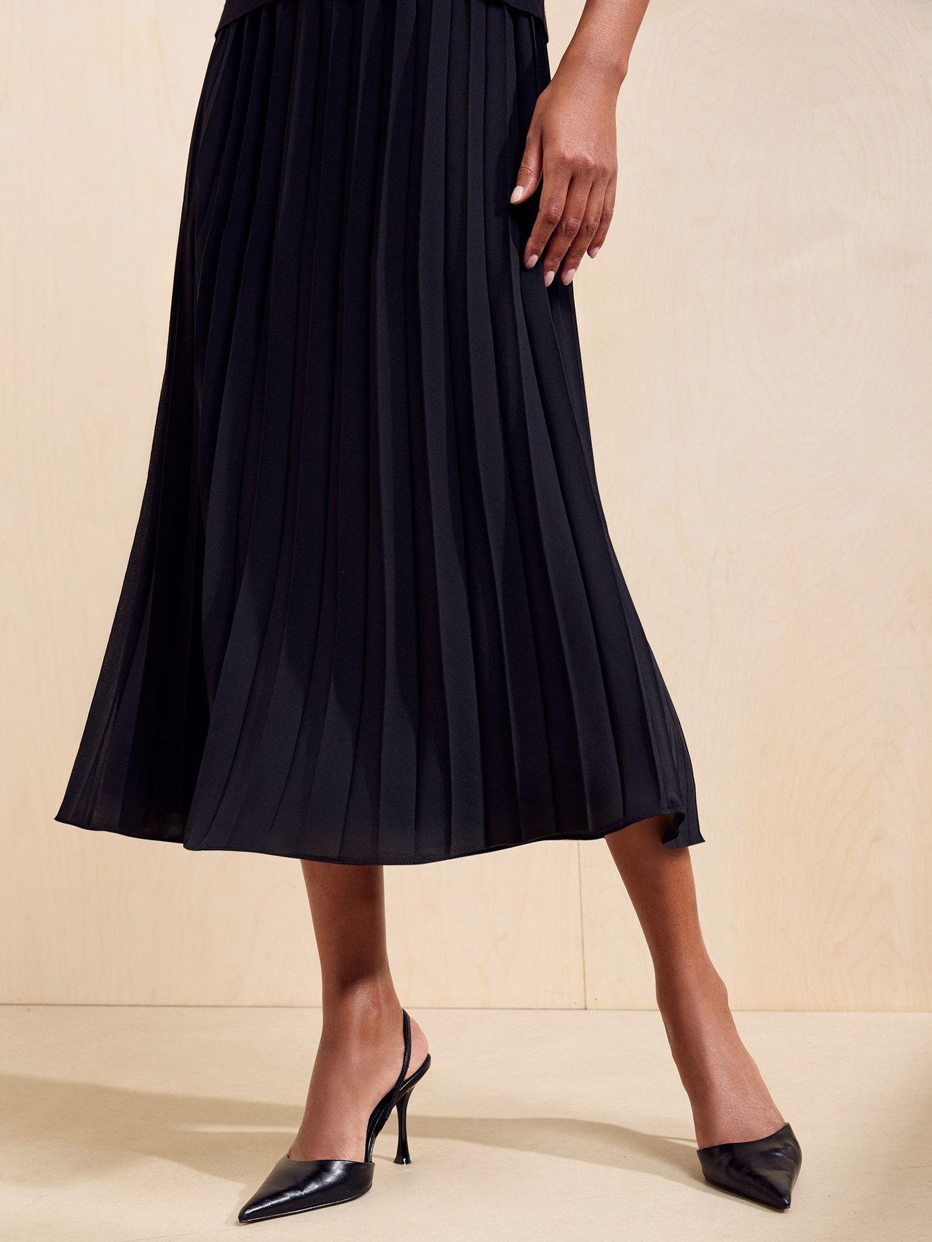 Image 4 of 5 of Friends Like These Womens 2 In 1 Button Detail Pleated Midi Dress - Black