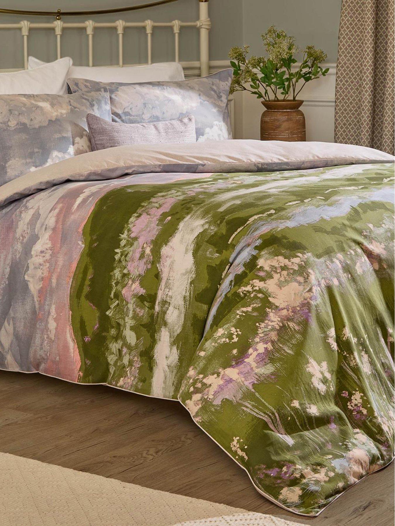 Image 3 of 3 of Voyage Foinaven Super King Duvet Set Heather