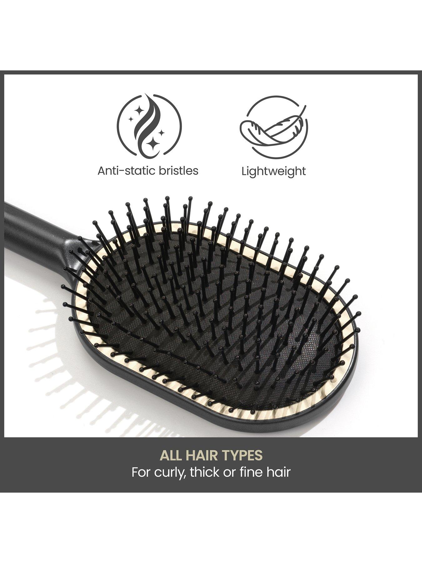 Image 4 of 7 of BaByliss Wet to Dry Ceramic Cushion Hair Brush for Smoothing, Detangling and Gentle Volume