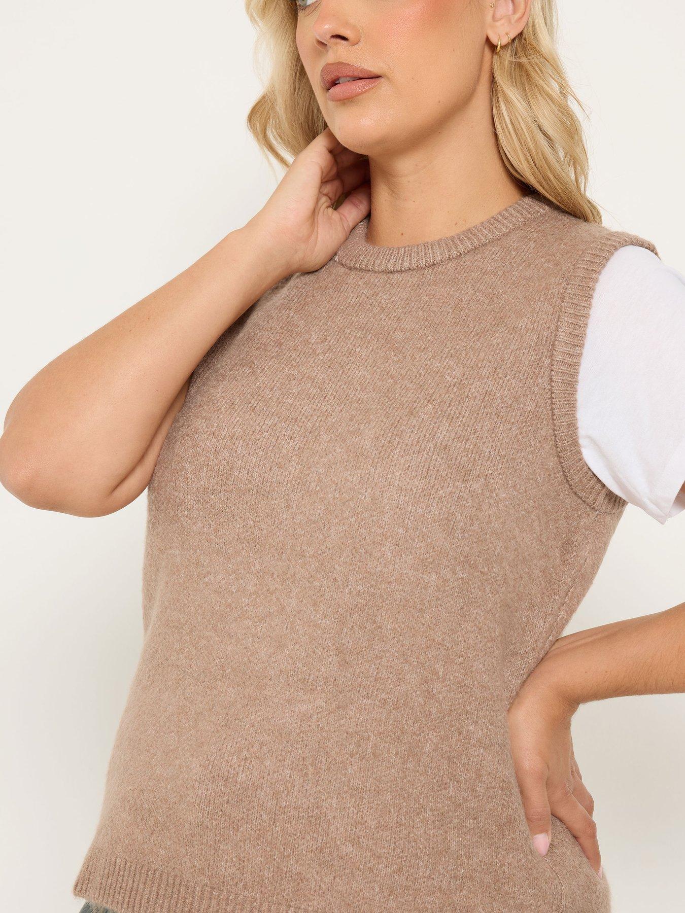 Image 4 of 4 of Yours Curve Knitted Vest