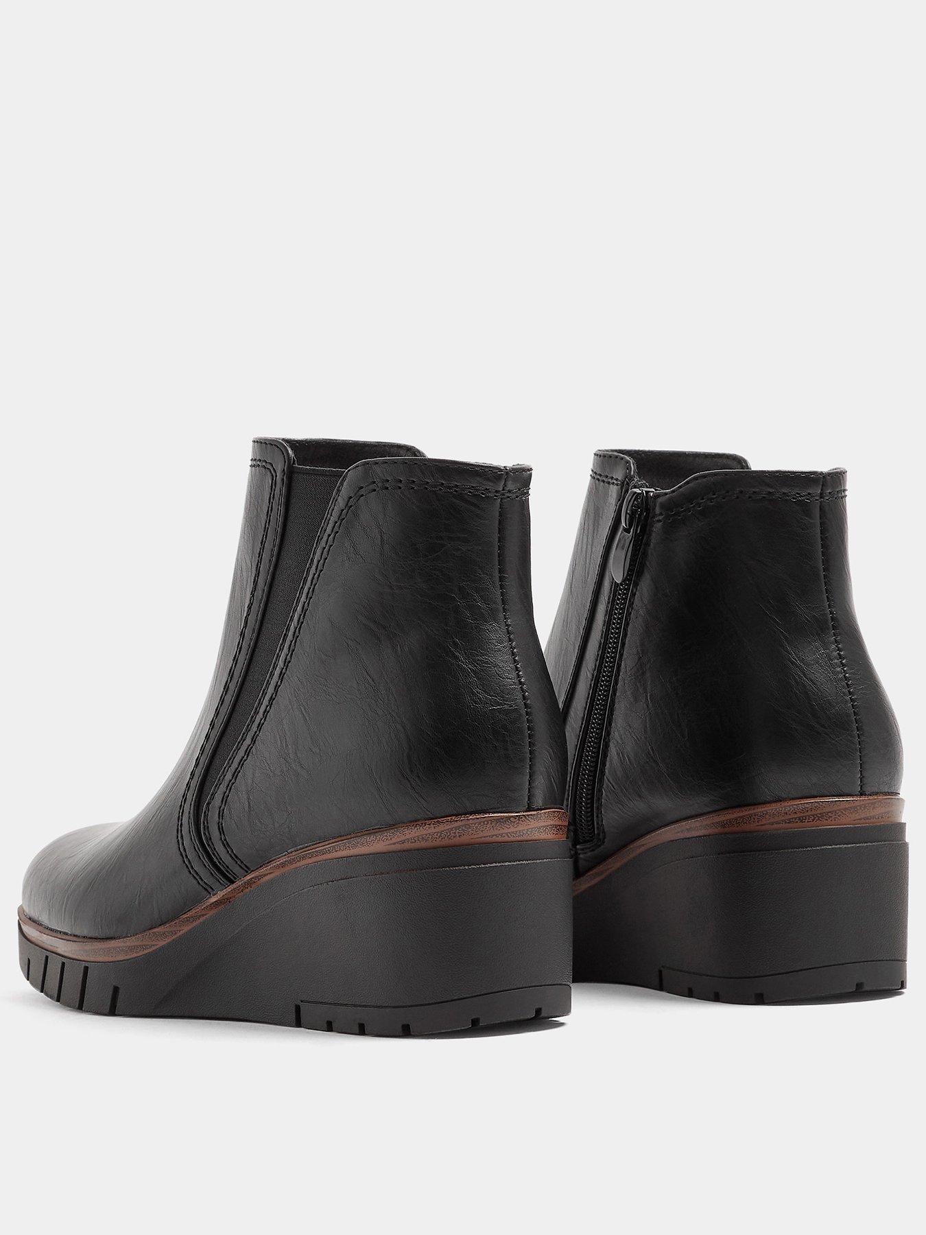 Image 3 of 4 of Yours Yours Womens Extra Wide Fit Elasticated Wedge Boots - Black