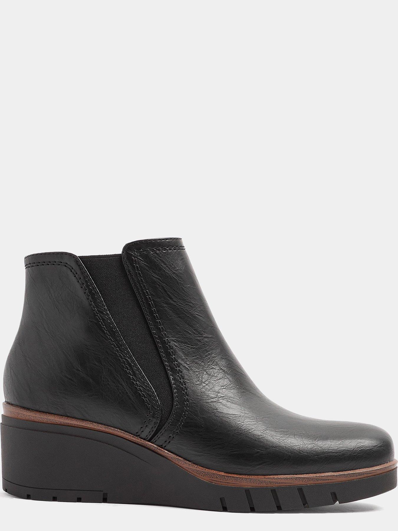 Image 4 of 4 of Yours Yours Womens Extra Wide Fit Elasticated Wedge Boots - Black