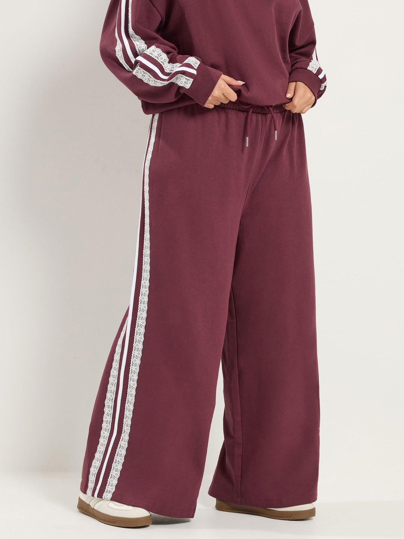 Image 1 of 4 of Yours Womens Plus Size Wide Leg Lace Trim 28" Joggers - Burgundy