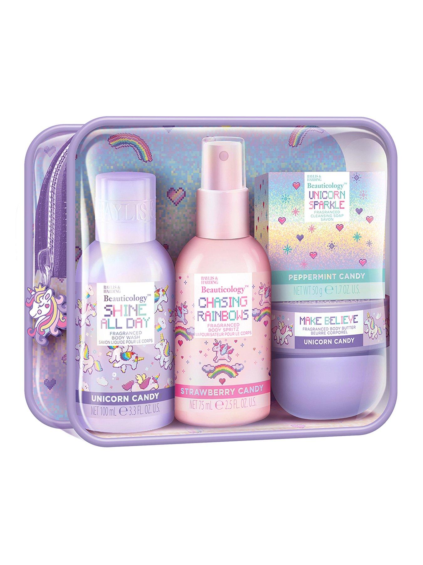 Image 2 of 7 of BAYLIS & HARDING Beauticology Travel Beauty Bag Gift Set