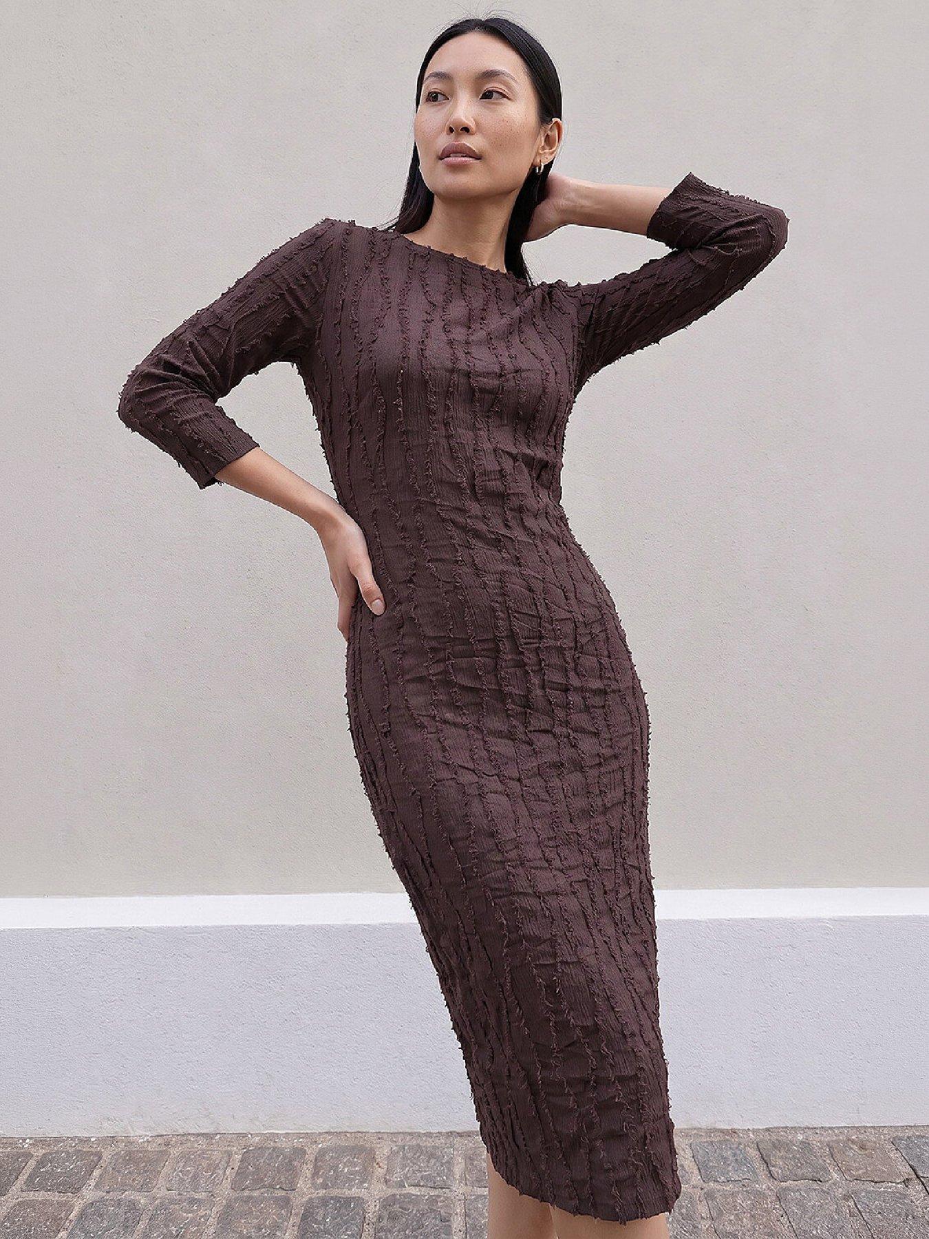 Roman Women's Textured Midi Dress in Chocolate | Size: 18 - Image 3