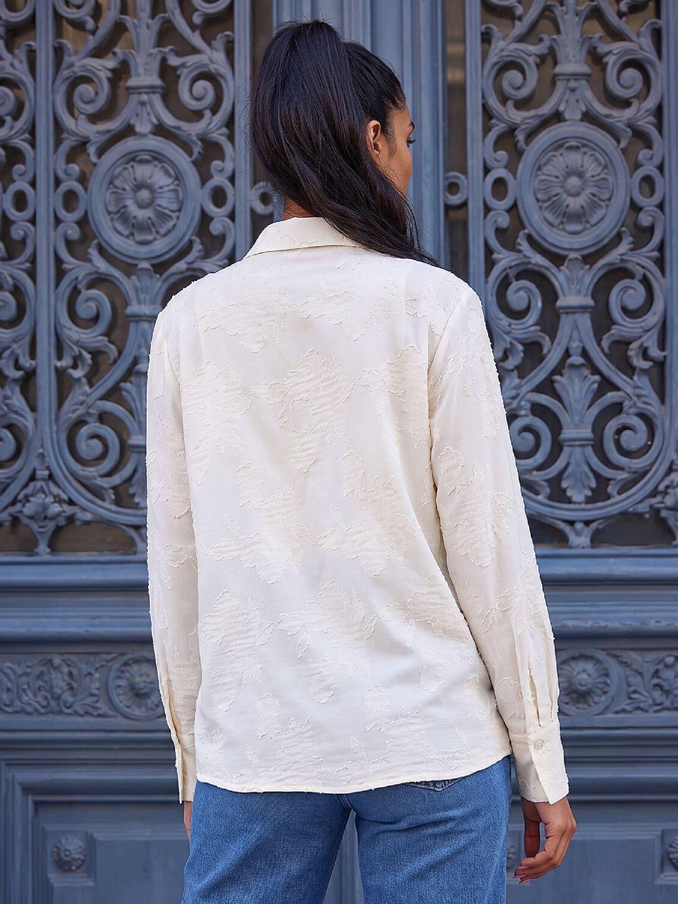 Image 3 of 4 of Roman Womens Floral Textured Collared Oversized Shirt - Cream