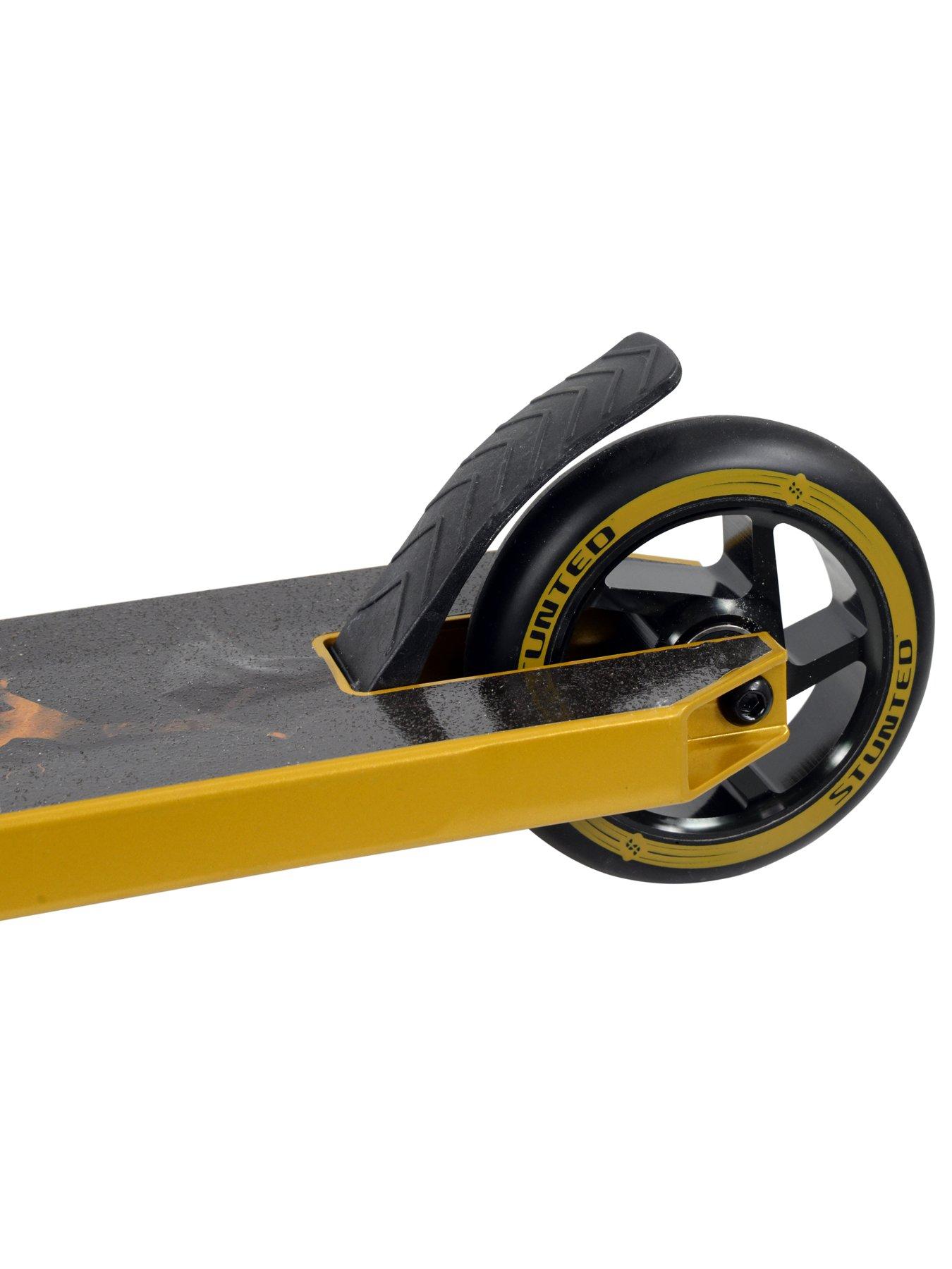 Image 6 of 8 of STUNTED Gold Dust Stunt Scooter