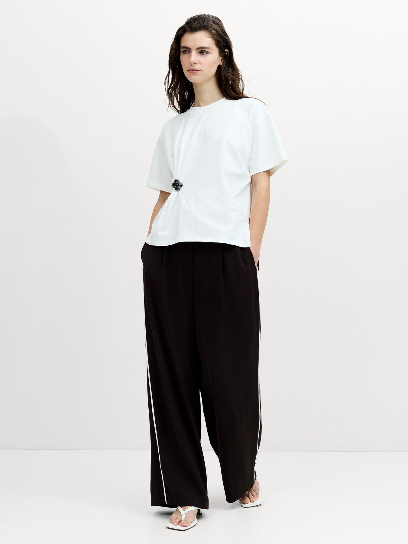 Image 2 of 5 of French Connection Womens Cotton Stretch Cinched Detail Short Sleeve T-Shirt - White