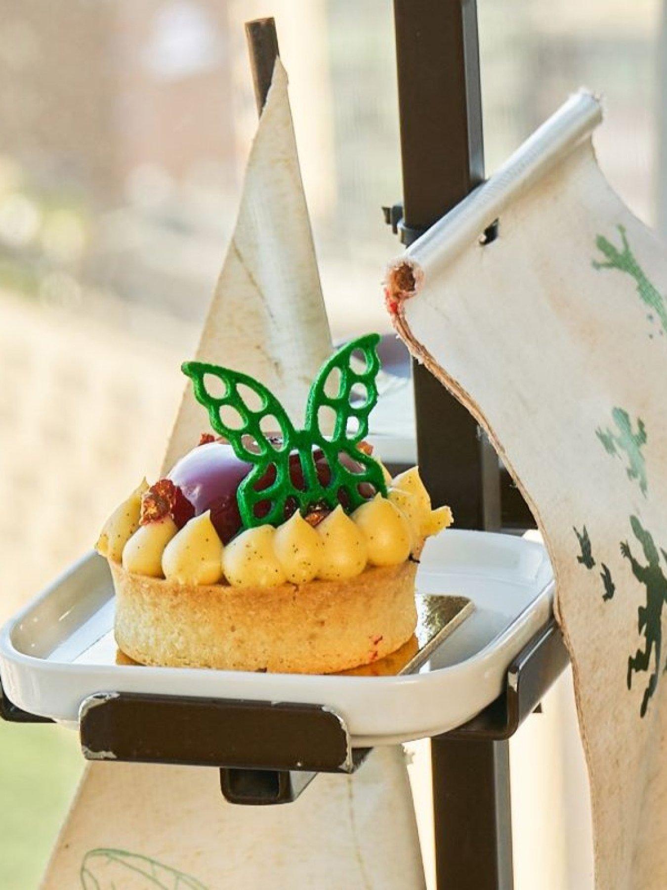 Image 3 of 4 of Virgin Experience Days Peter Pan Inspired Afternoon Tea for Two at Aqua Shard London