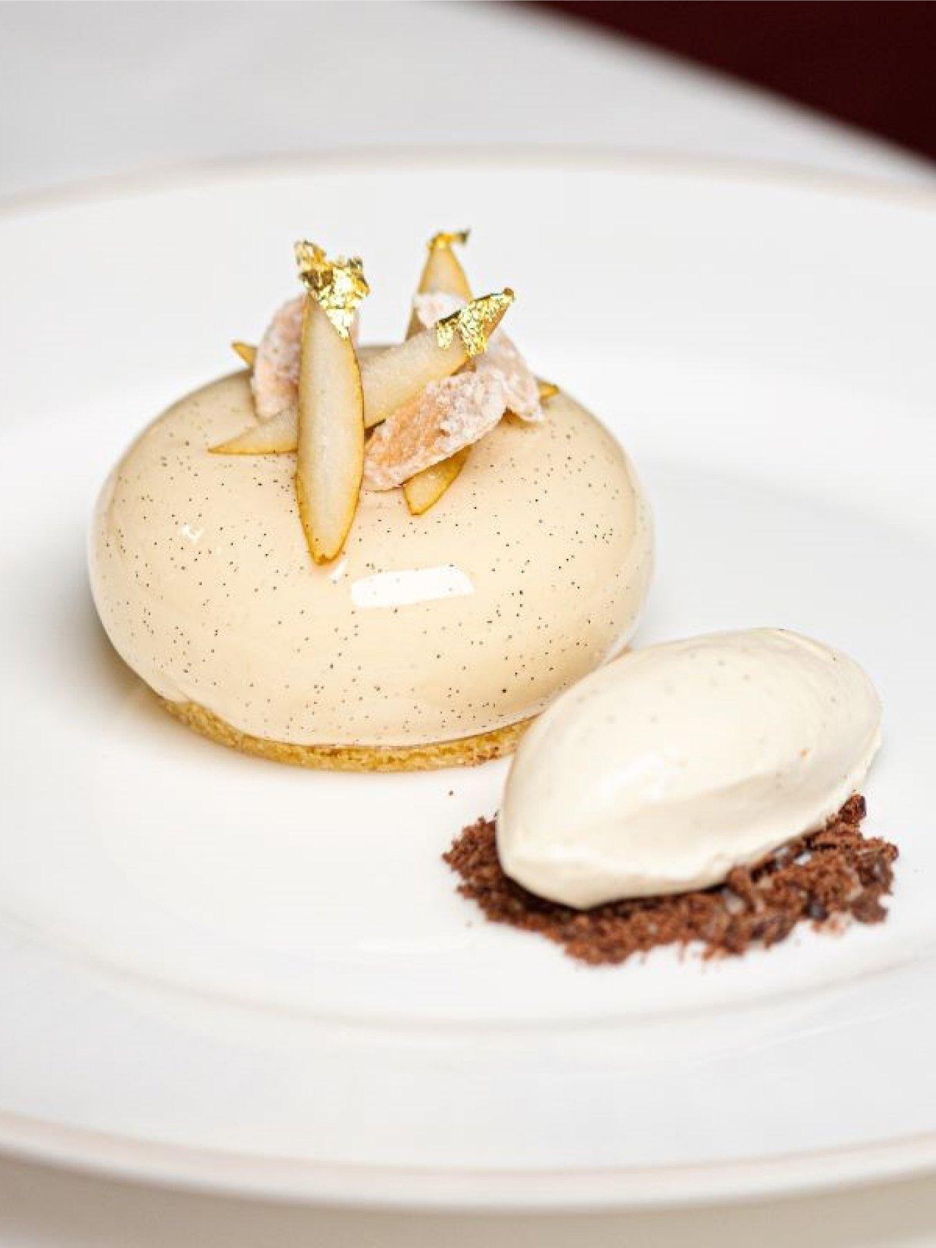 Image 3 of 4 of Virgin Experience Days Gordon Ramsay's Savoy Grill Three Course Lunch for Two, London