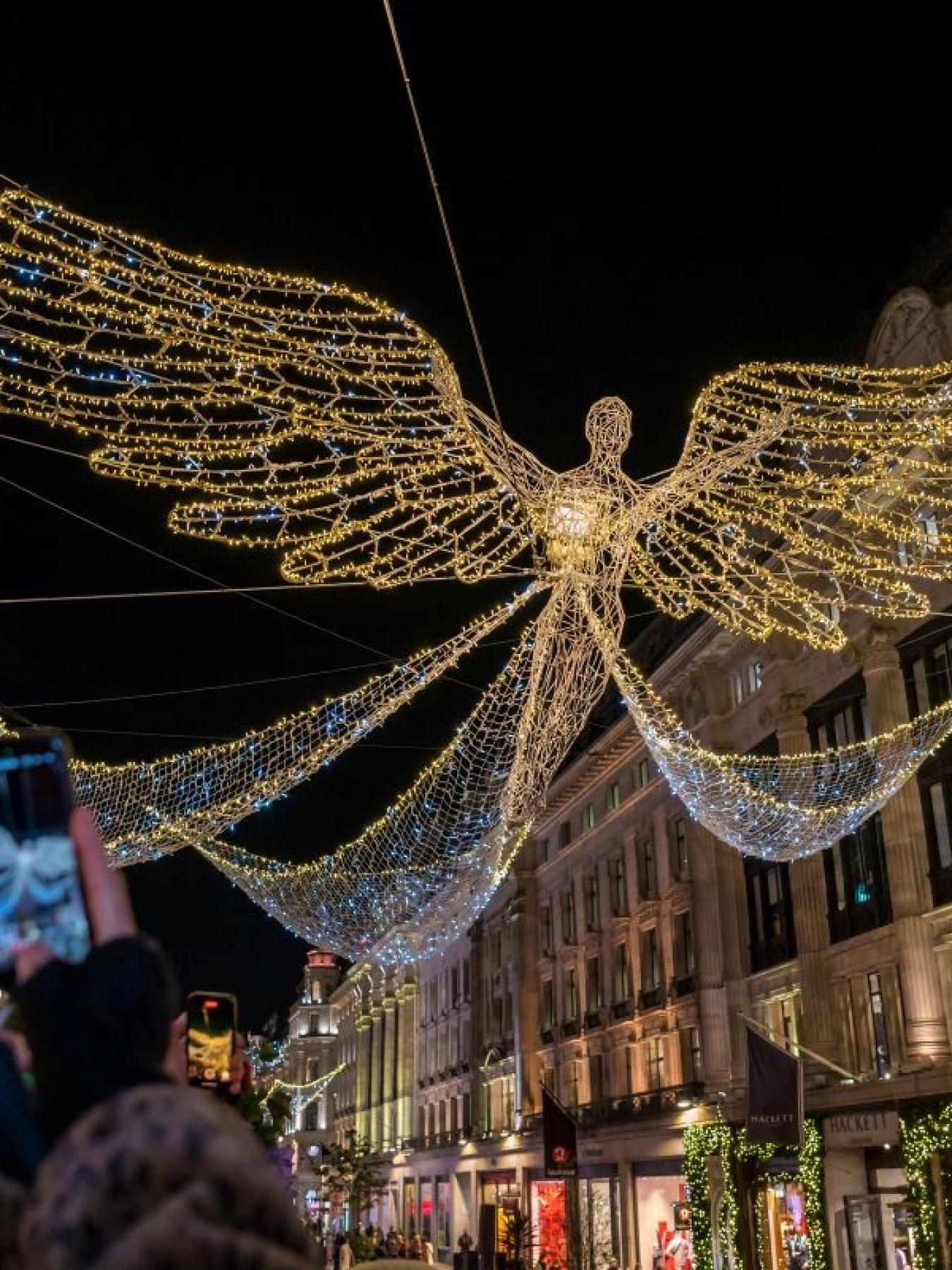 Image 2 of 4 of Virgin Experience Days The Original Christmas Lights Bus Tour and Thames Cruise for Two